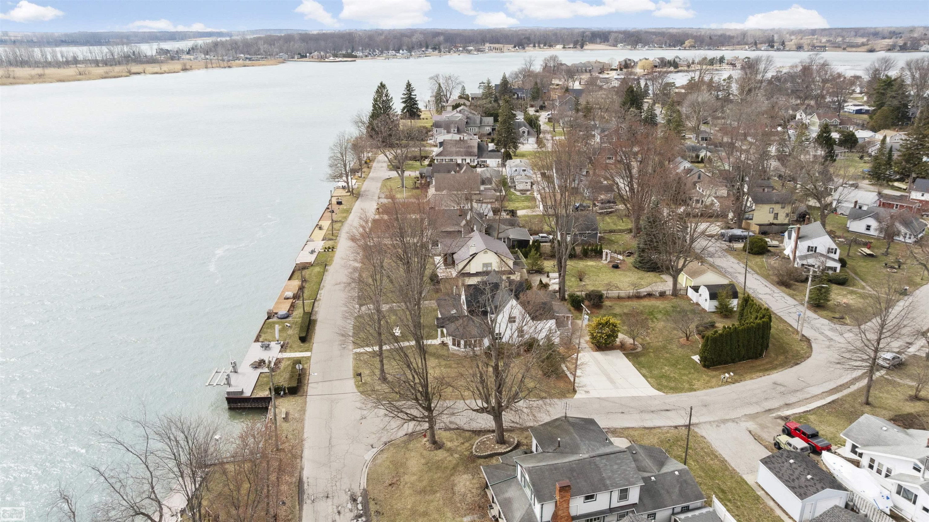 206 Edgewater Drive, Algonac, MI 48001 — Photo 54