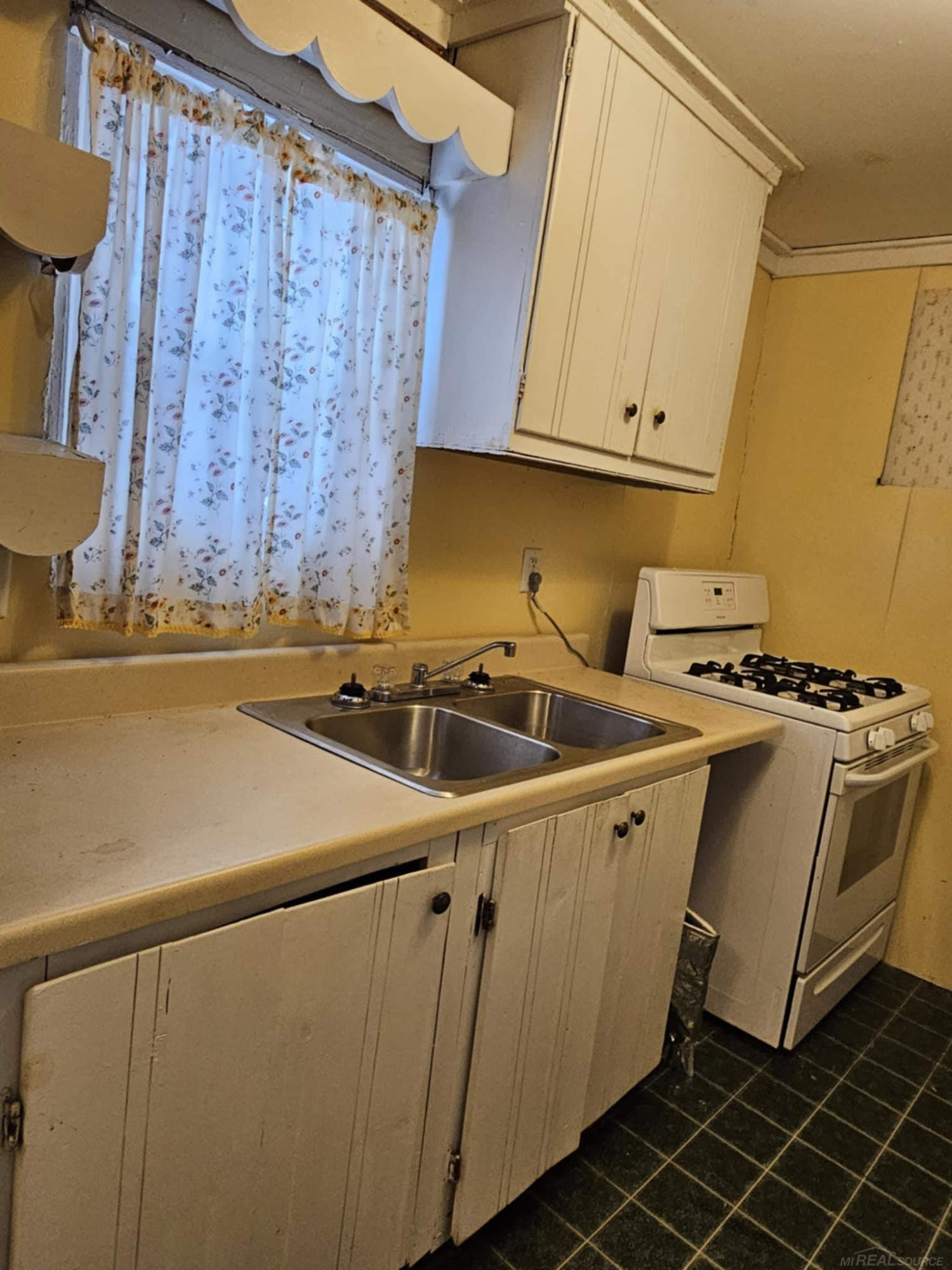 7178 Lester Street, Lexington, MI 48450 — Photo 7