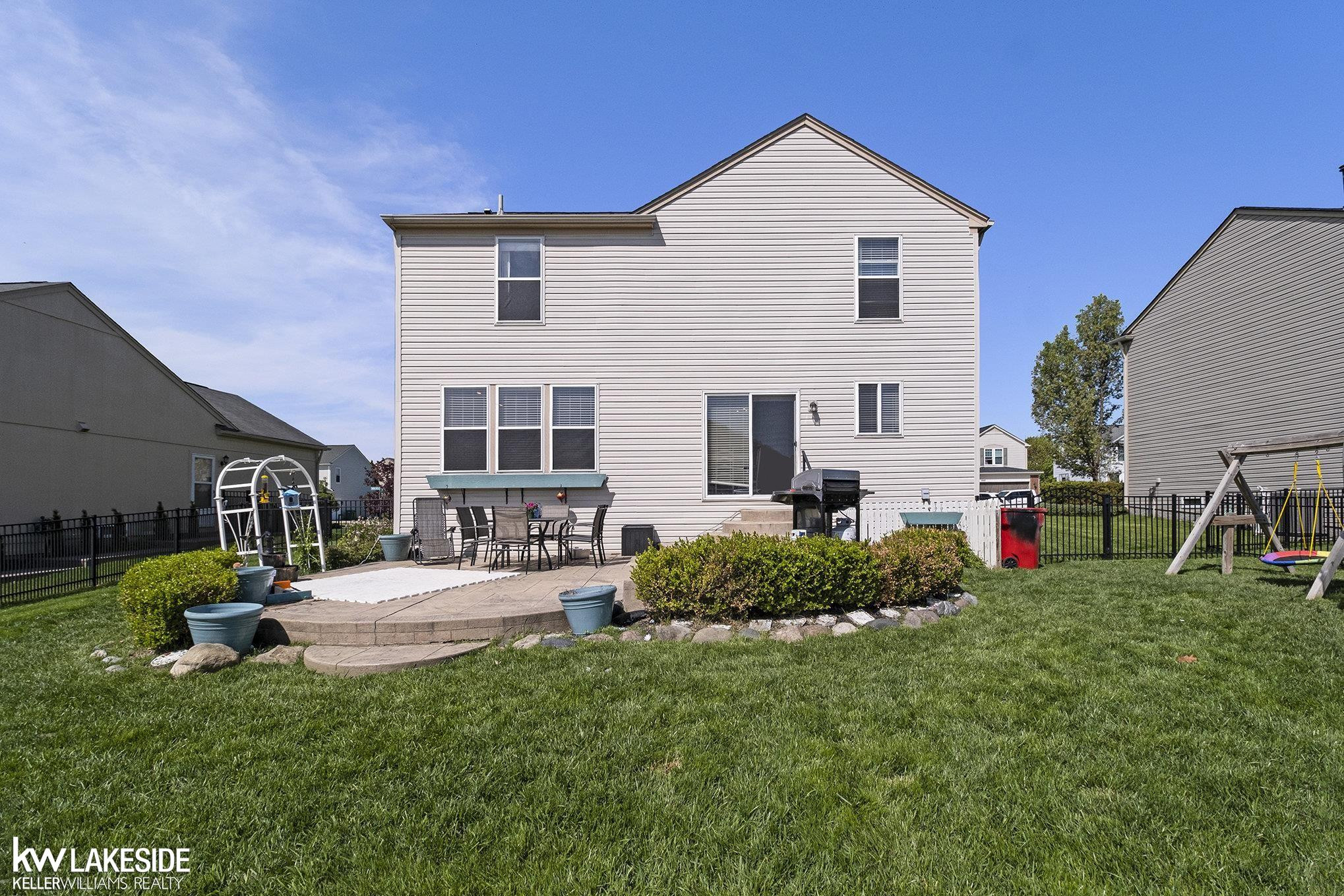 56546 Winding Creek Drive, Macomb, MI 48042 — Photo 25
