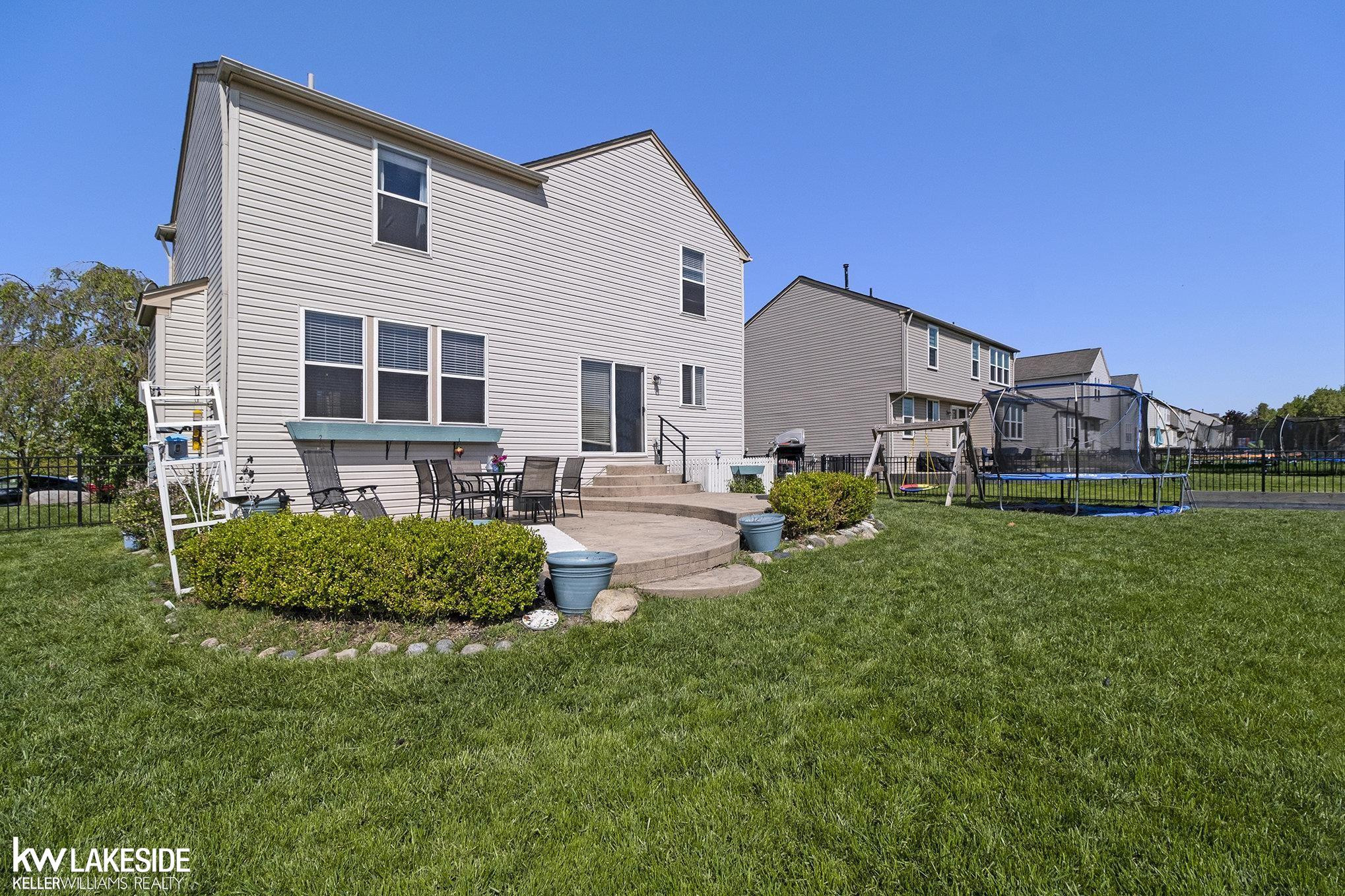 56546 Winding Creek Drive, Macomb, MI 48042 — Photo 26