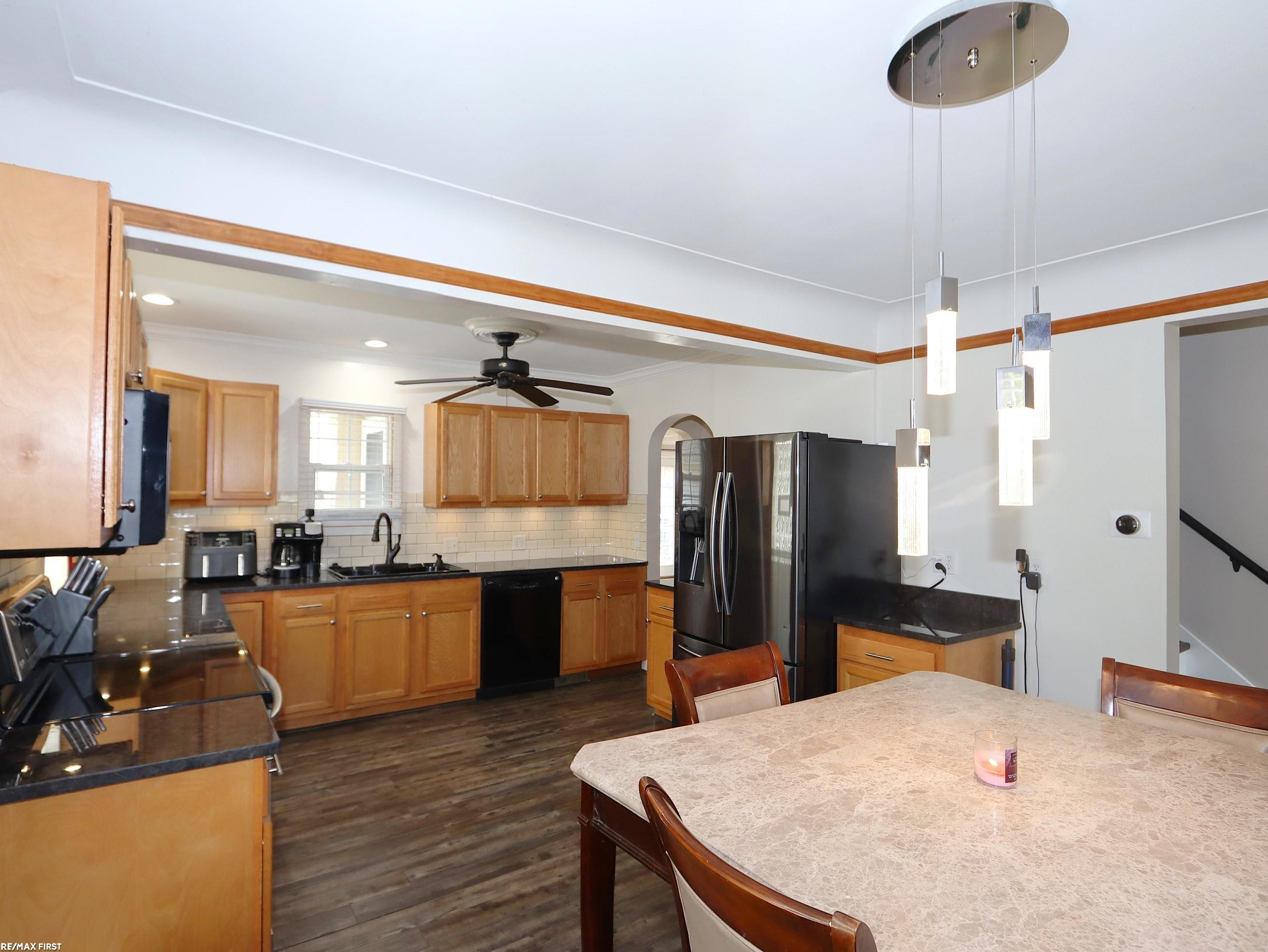 31778 Cloverly Court, Warren, MI 48092 — Photo 7