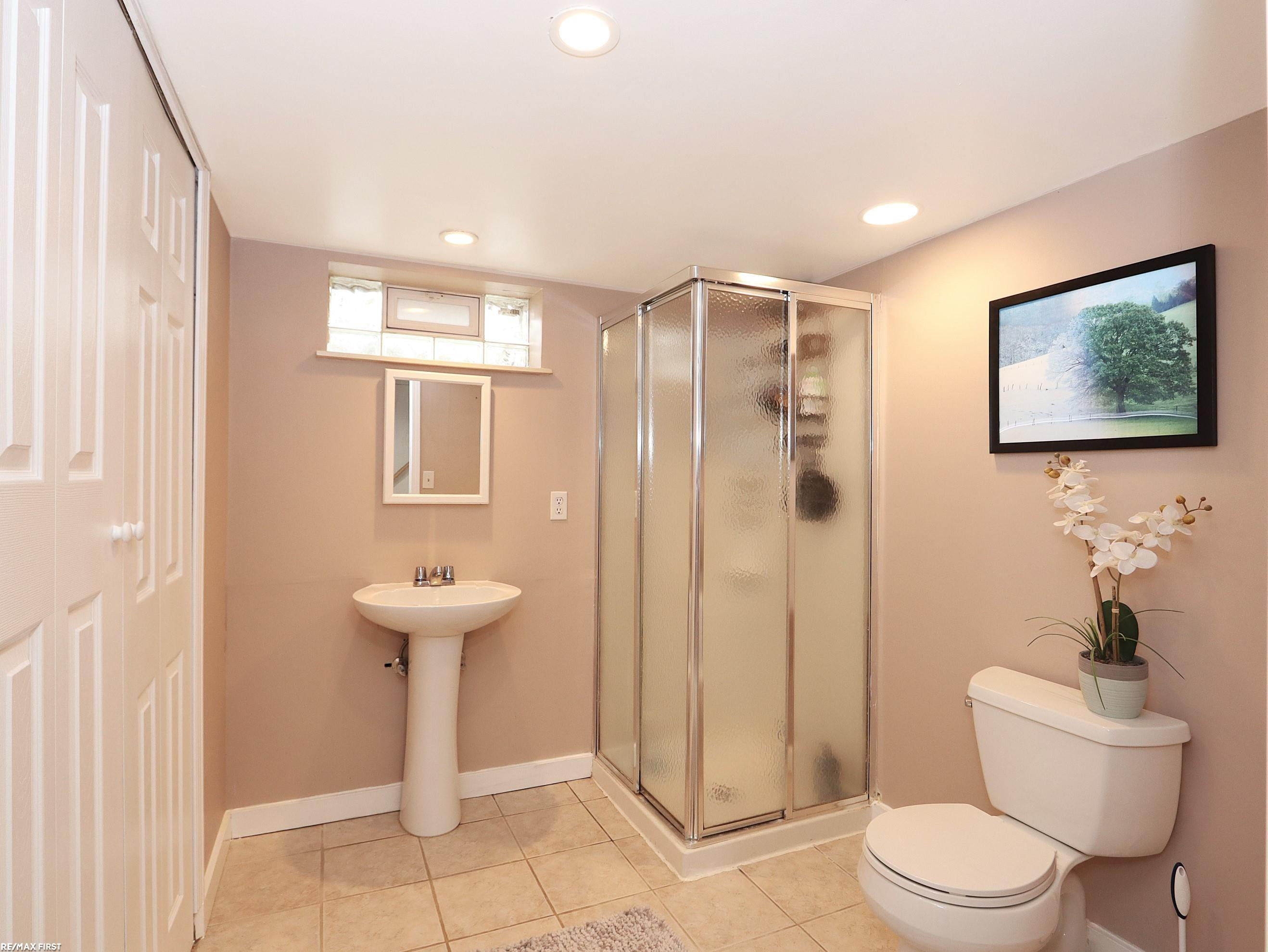 31778 Cloverly Court, Warren, MI 48092 — Photo 9