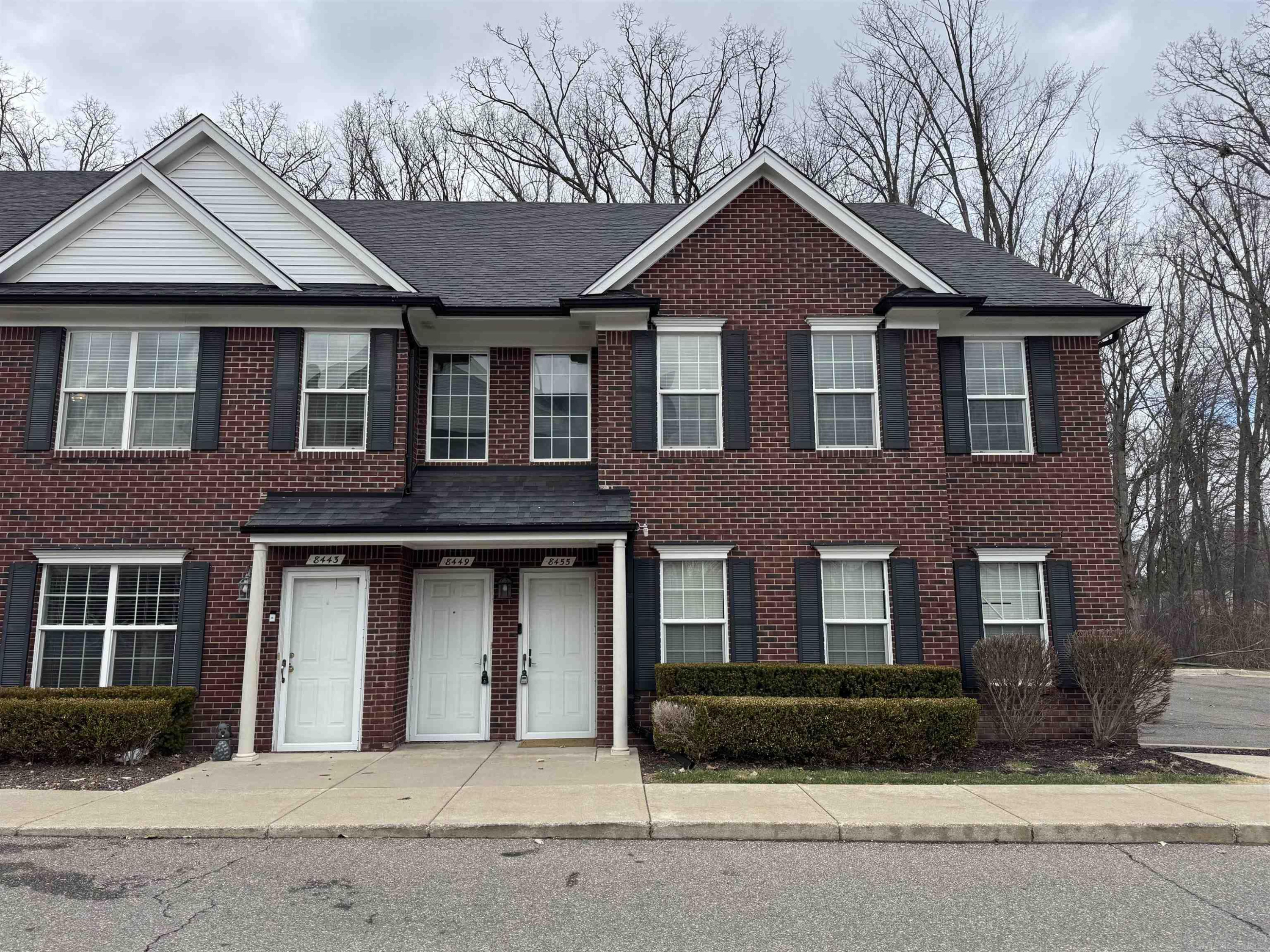 8449 Williamstown Drive, Shelby Twp, MI 48316 — front exterior