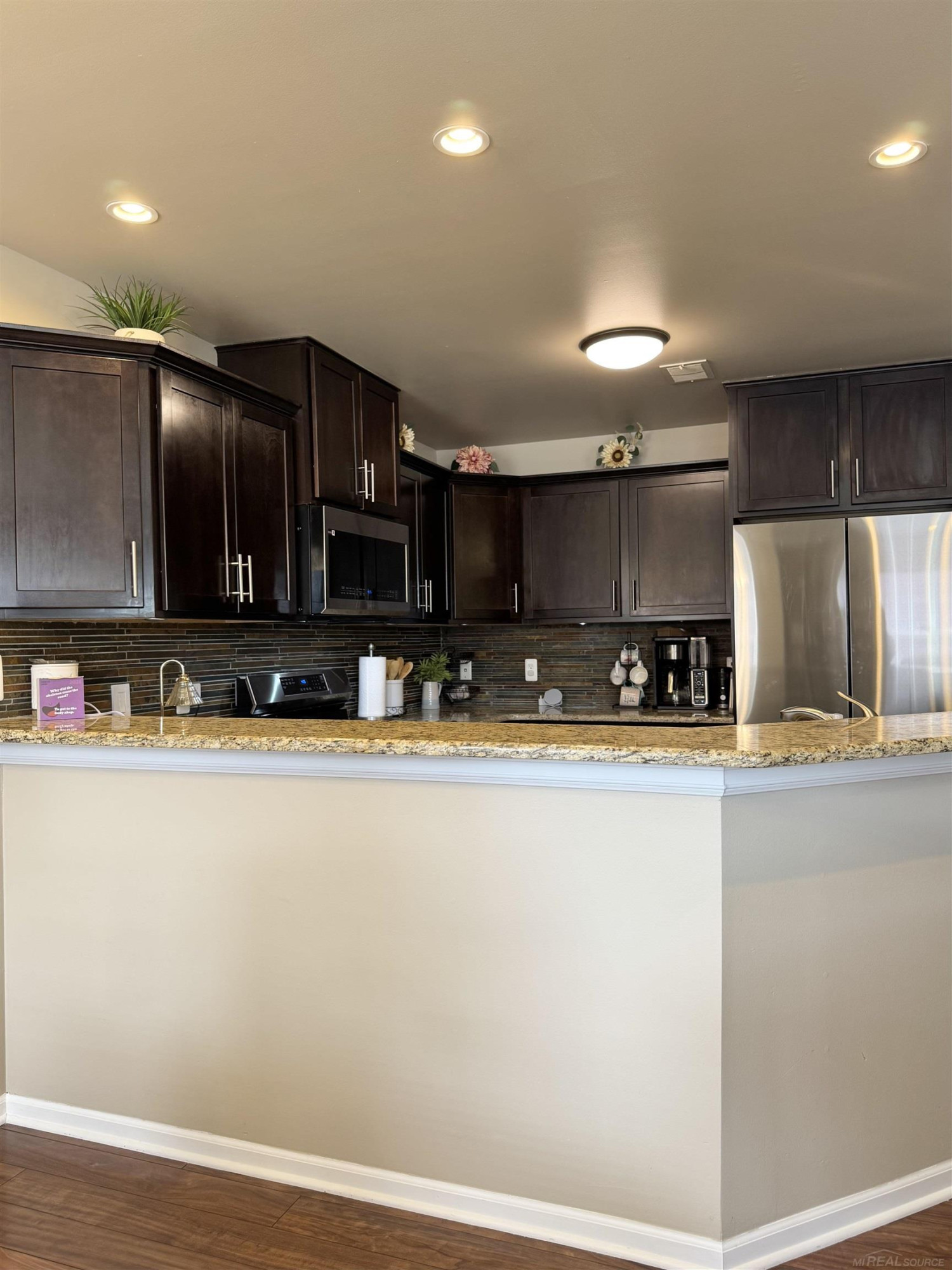 8449 Williamstown Drive, Shelby Twp, MI 48316 — Photo 12