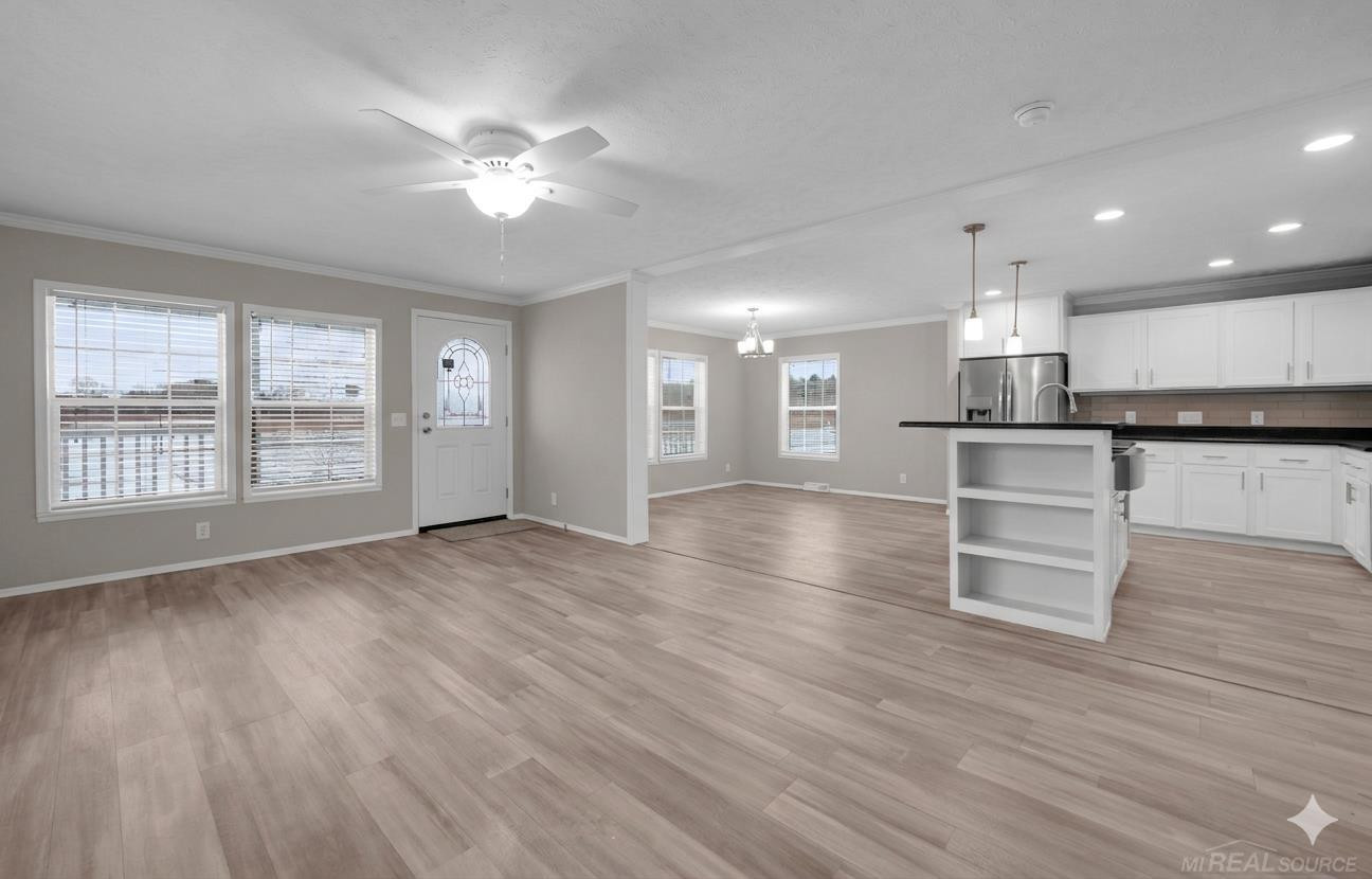 250 Riviera Drive, Lapeer, MI 48446 — Photo 5
