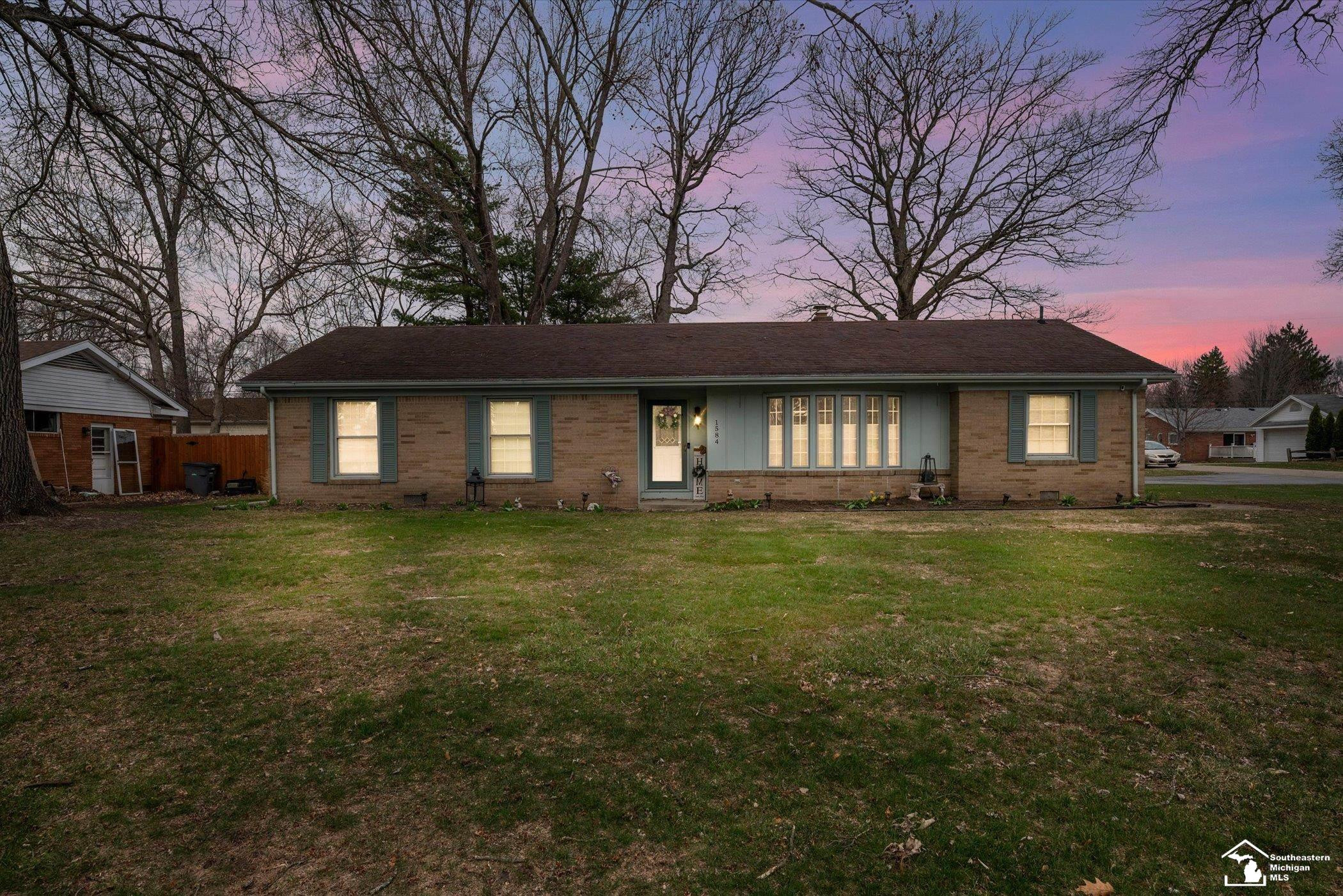 1584 Tennyson Drive, Temperance, MI 48182 — Photo 2