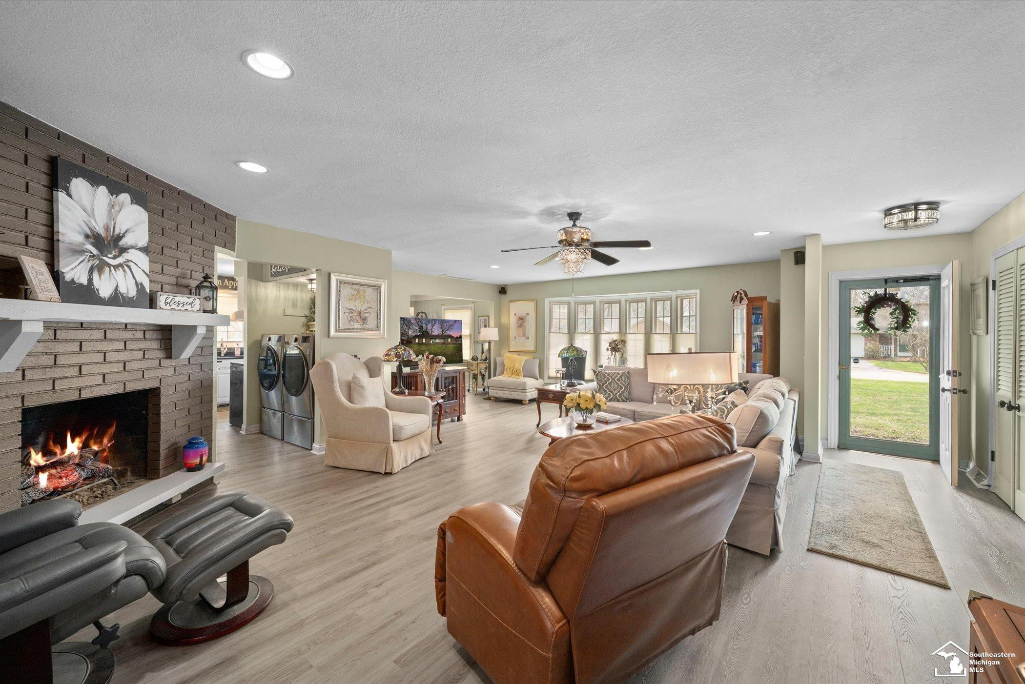 1584 Tennyson Drive, Temperance, MI 48182 — Photo 4