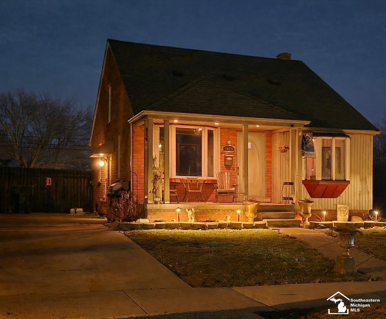 1429 12th Street, Wyandotte, MI 48192 — Photo 2