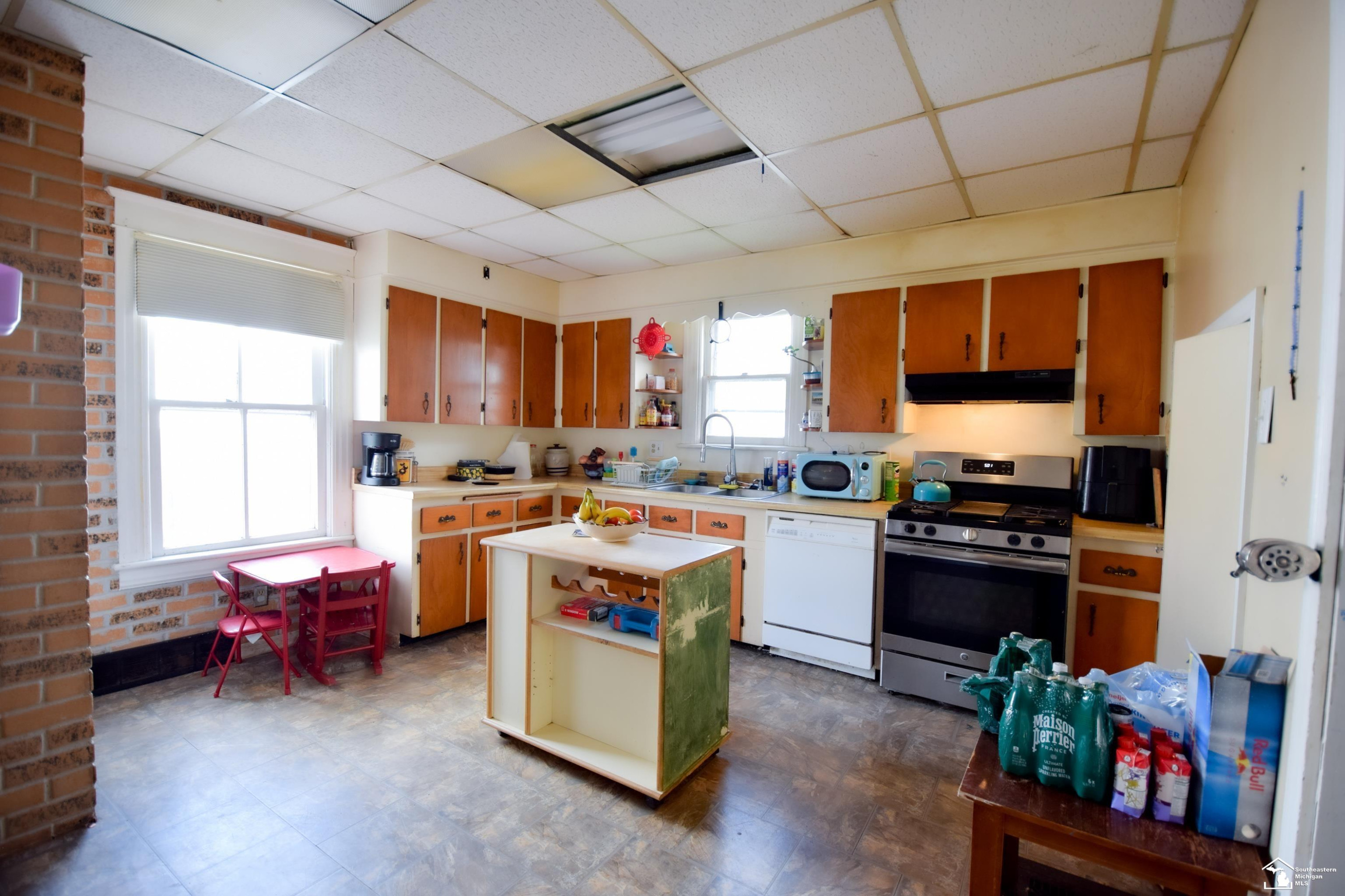220 W 7TH Street, Monroe, MI 48161 — Photo 4