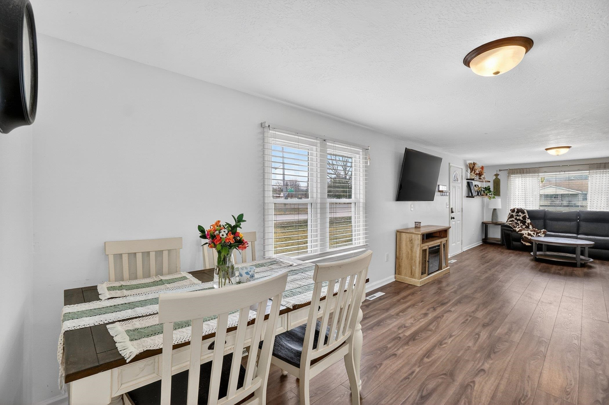 5322 N Elms Road, Flushing, MI 48433 — Photo 10