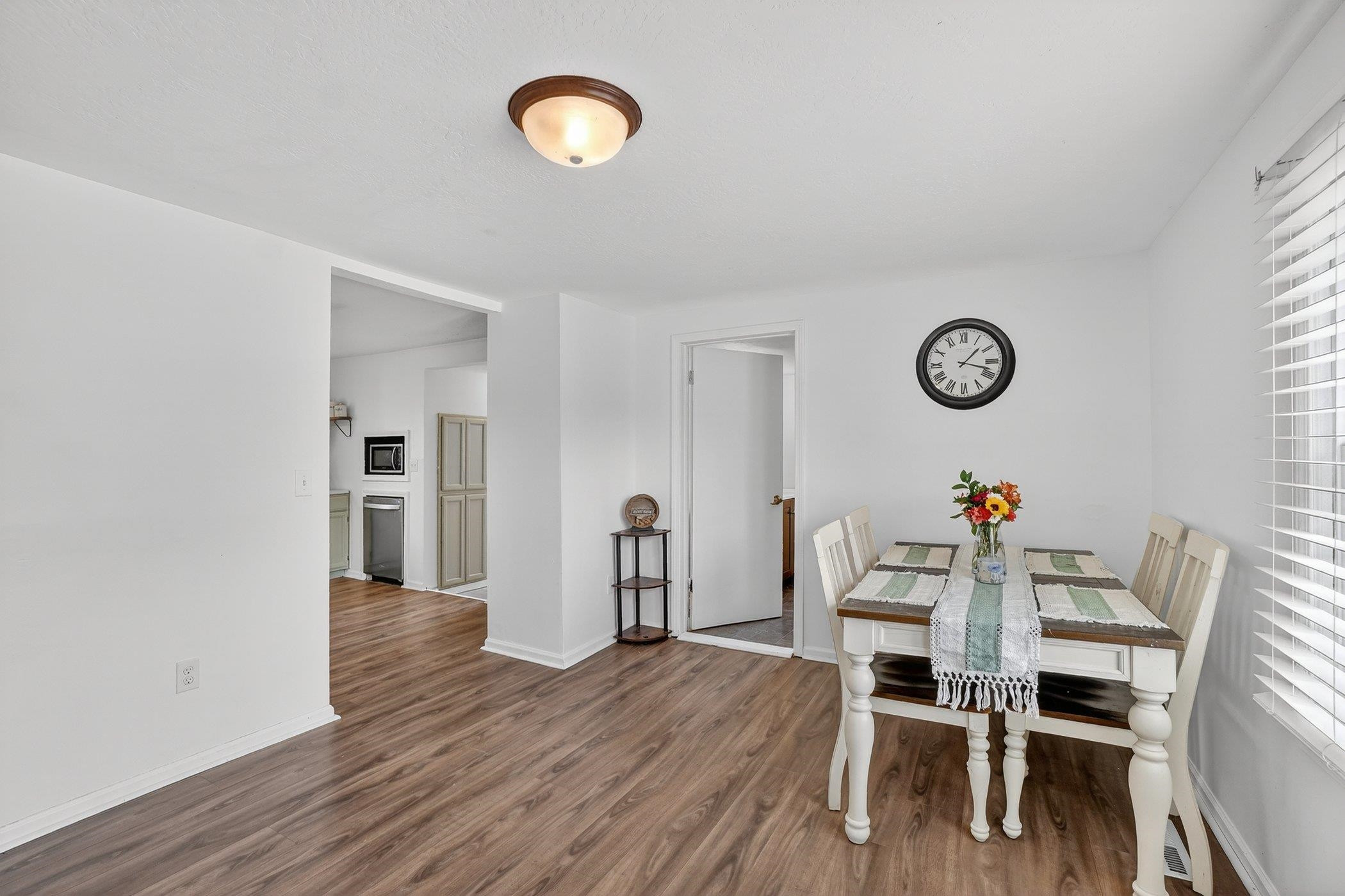 5322 N Elms Road, Flushing, MI 48433 — Photo 14