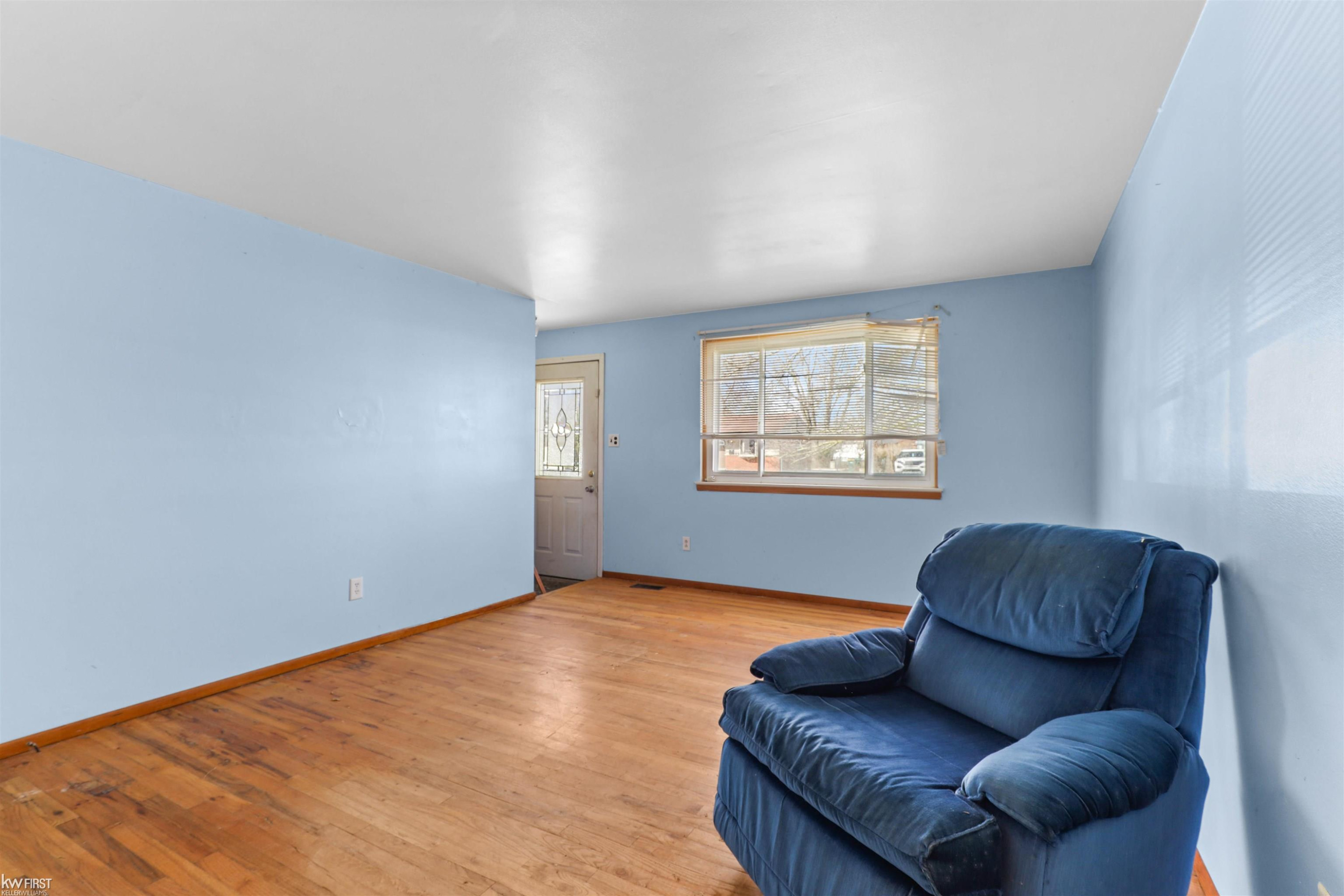 6715 Niagara Street, Romulus, MI 48174 — Photo 3