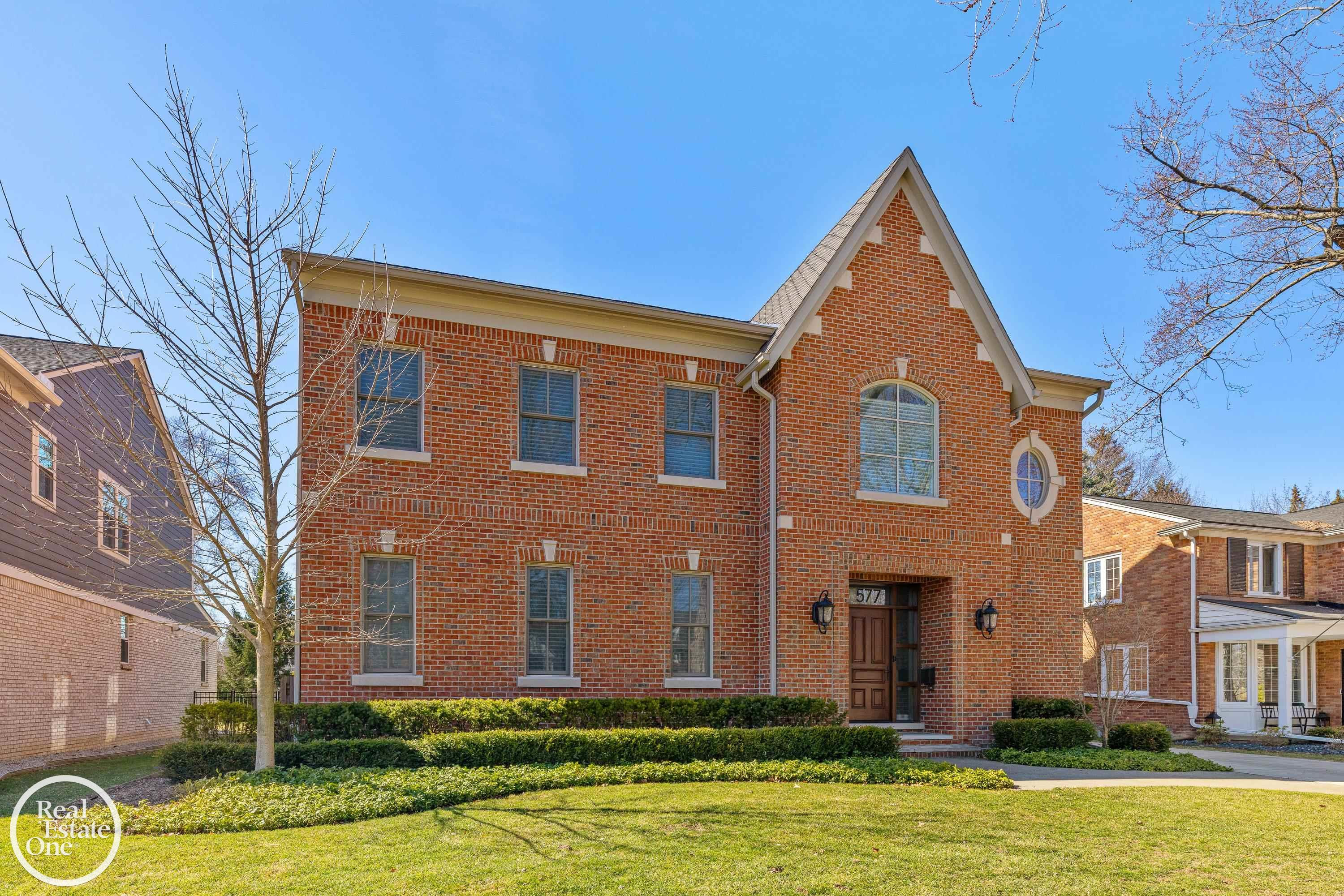 577 Washington Road, Grosse Pointe, MI 48230 — Photo 2
