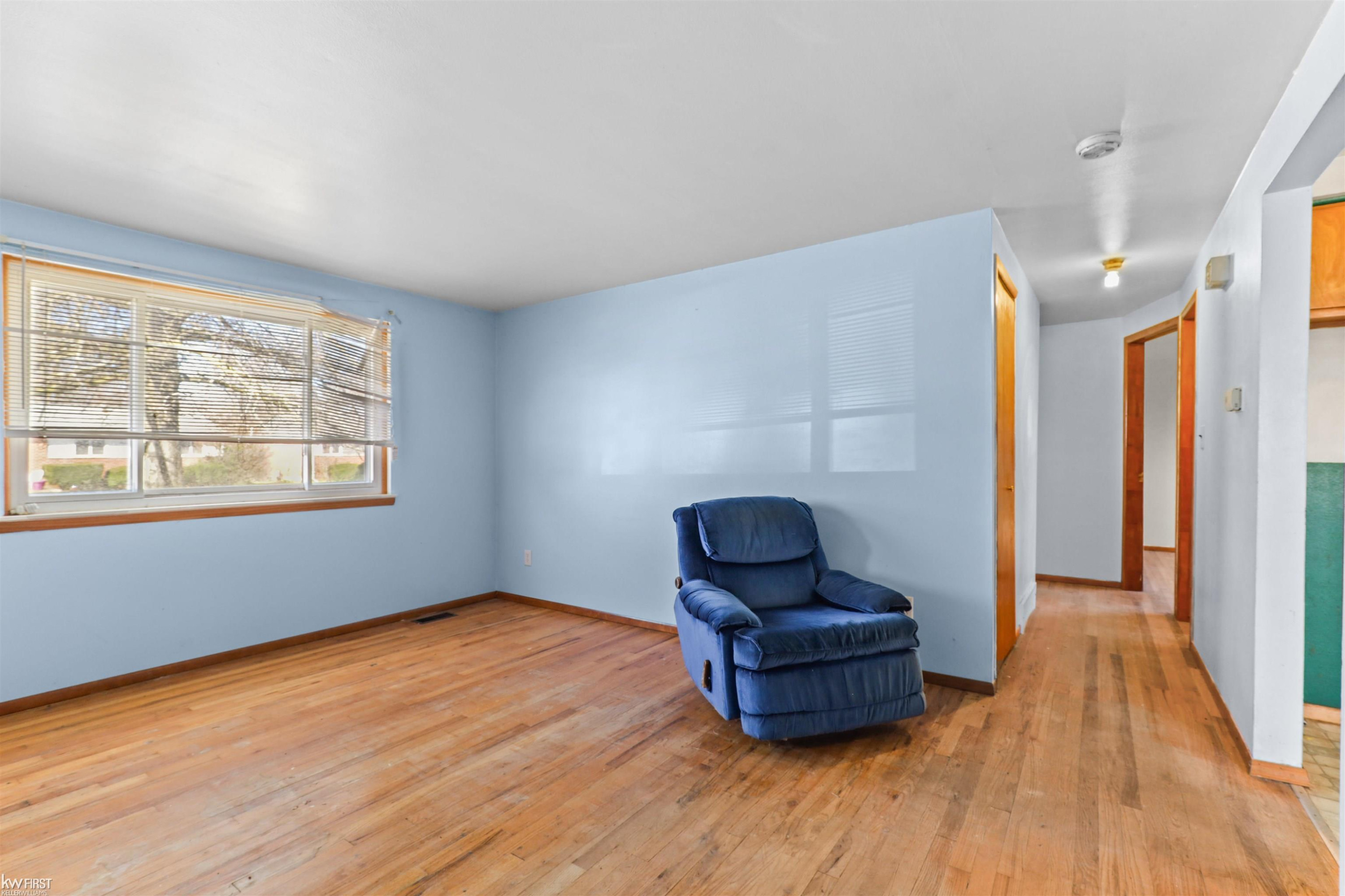 6715 Niagara Street, Romulus, MI 48174 — Photo 4