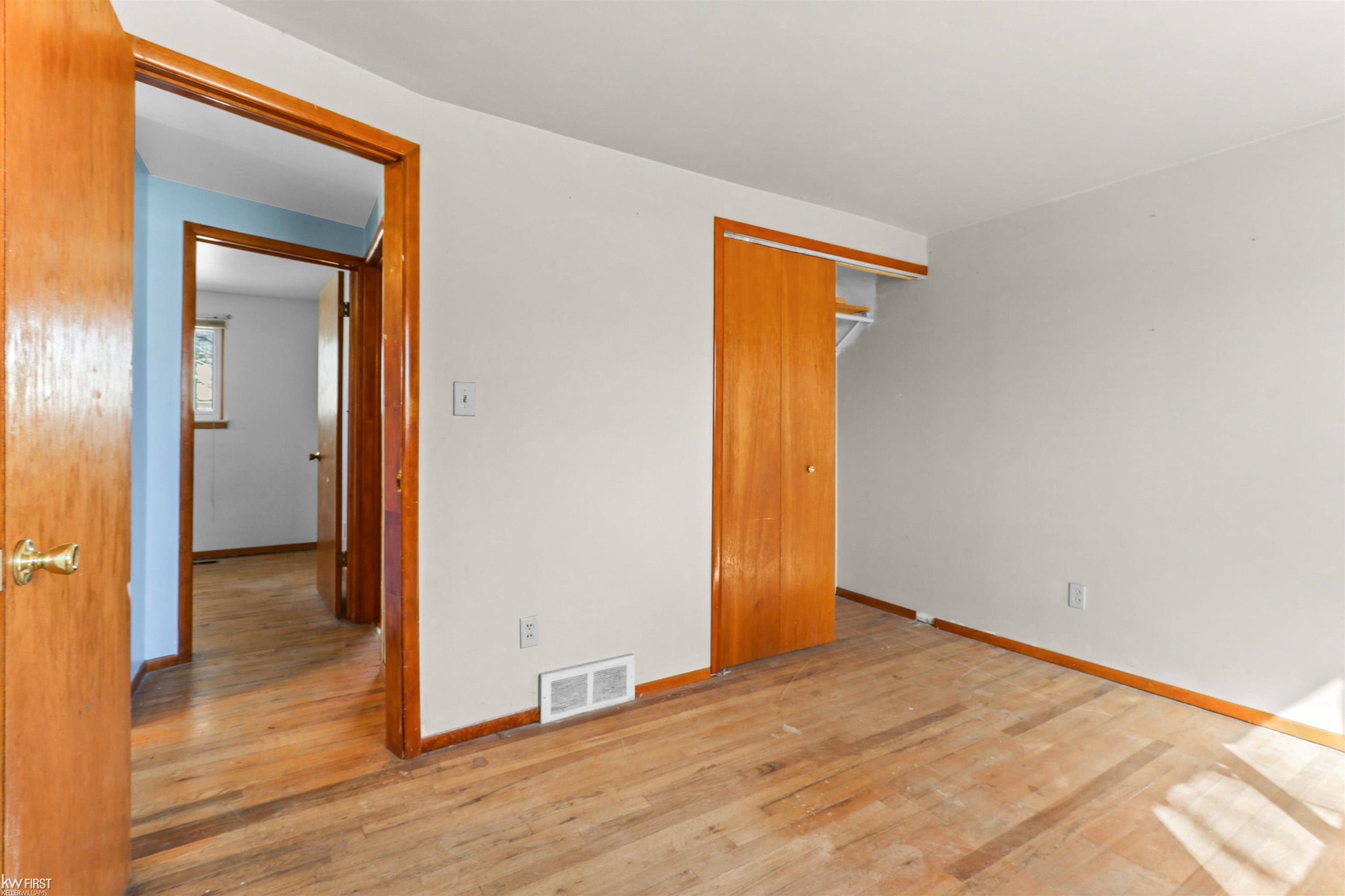 6715 Niagara Street, Romulus, MI 48174 — Photo 7