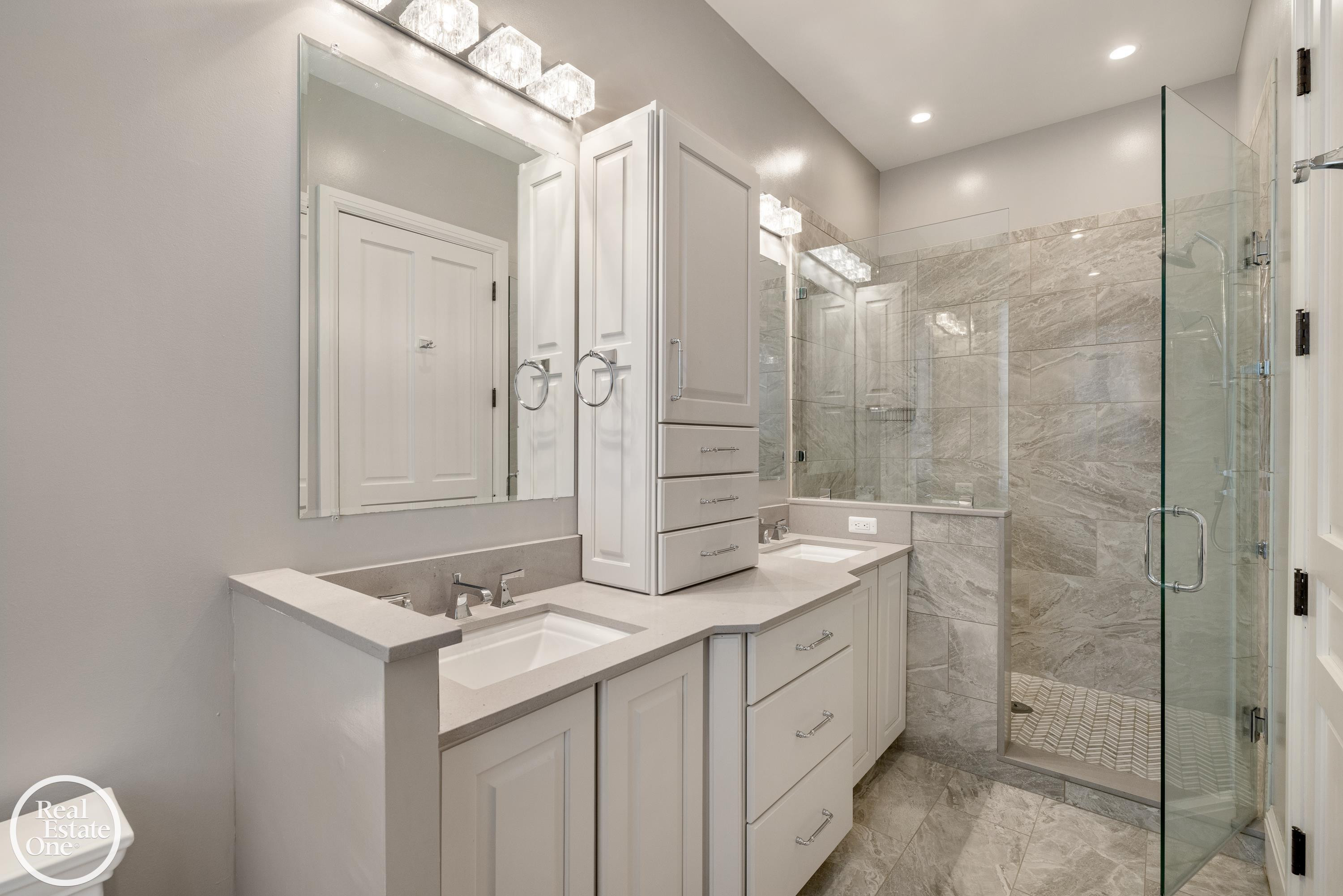 577 Washington Road, Grosse Pointe, MI 48230 — Photo 39