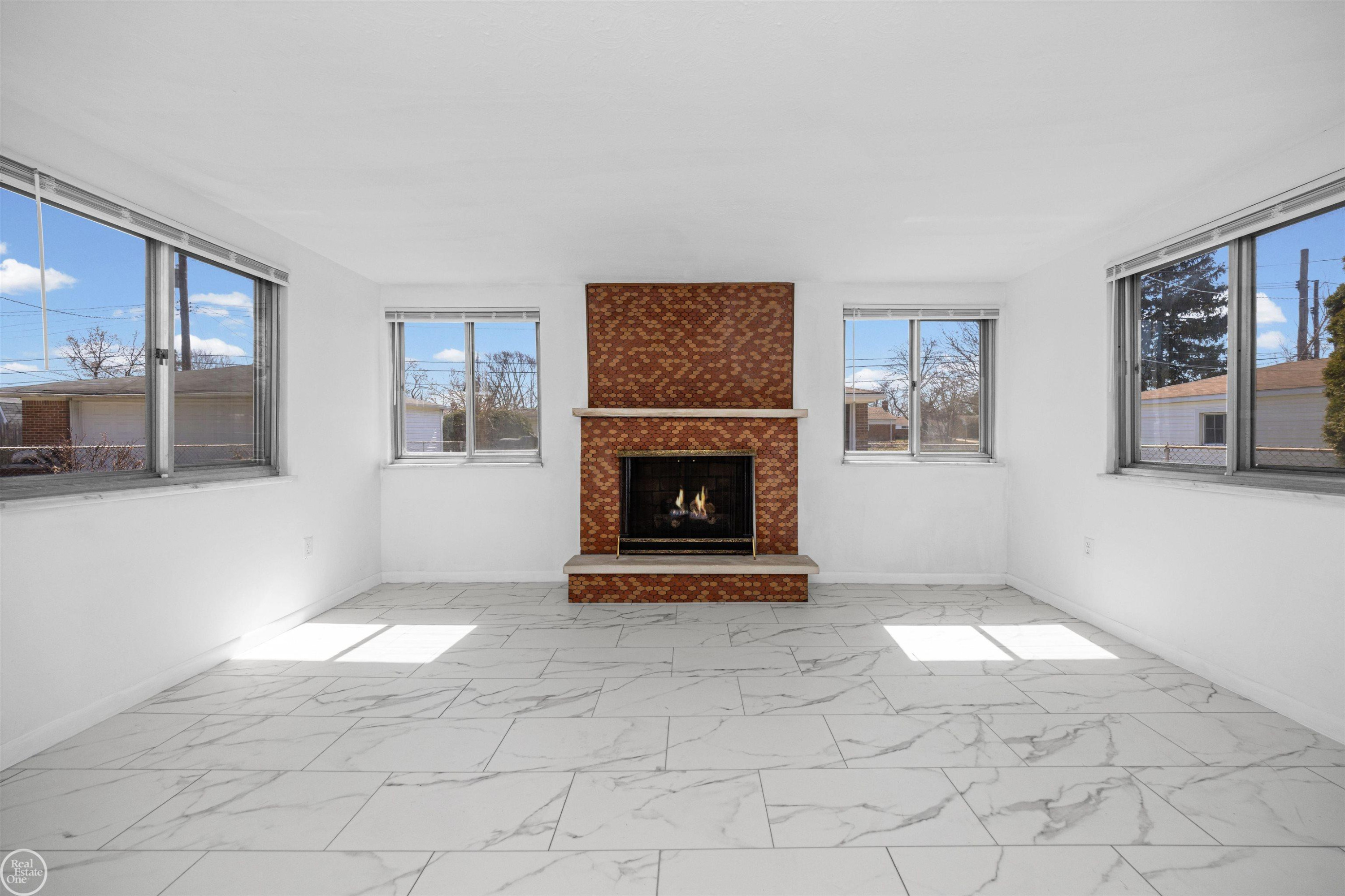 16840 MAY Avenue, Eastpointe, MI 48021 — Photo 16