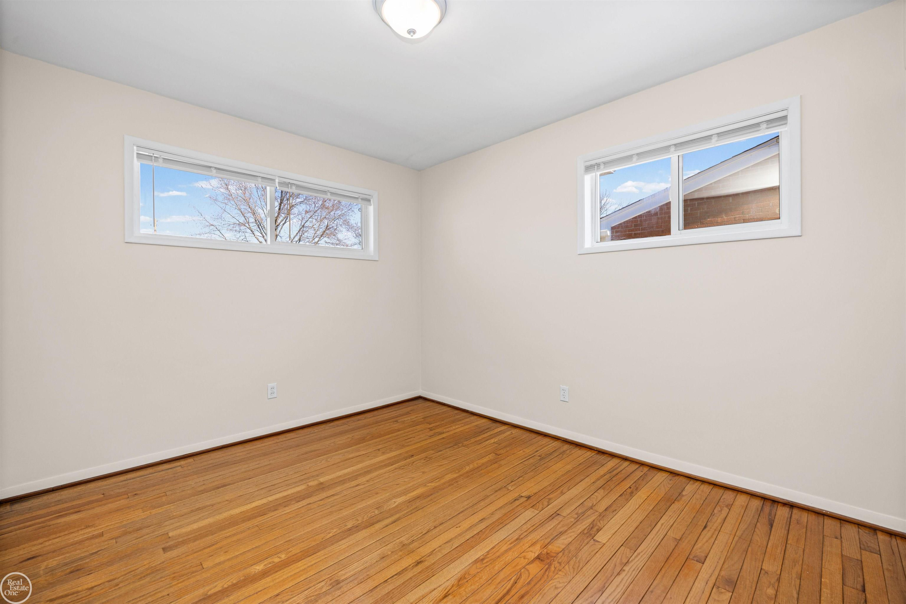 16840 MAY Avenue, Eastpointe, MI 48021 — Photo 23