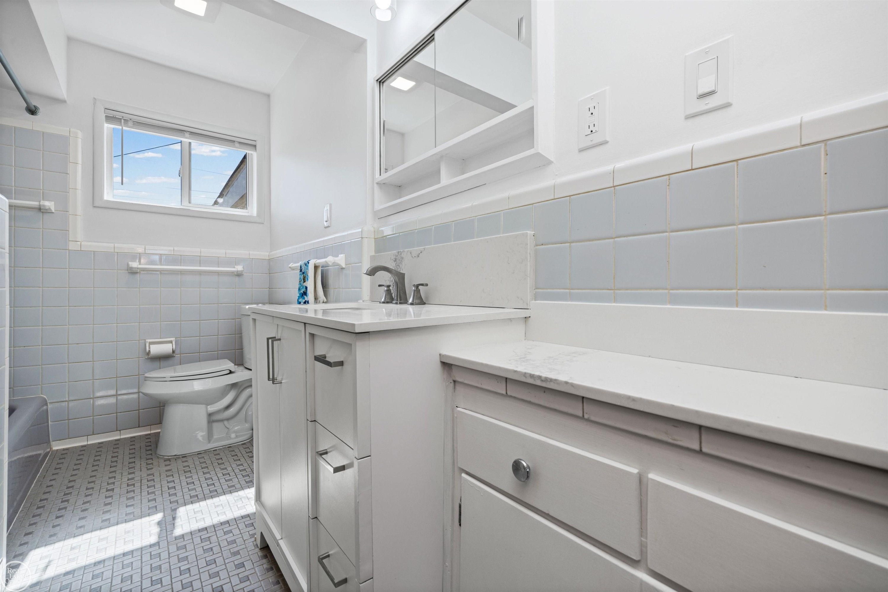 16840 MAY Avenue, Eastpointe, MI 48021 — Photo 29