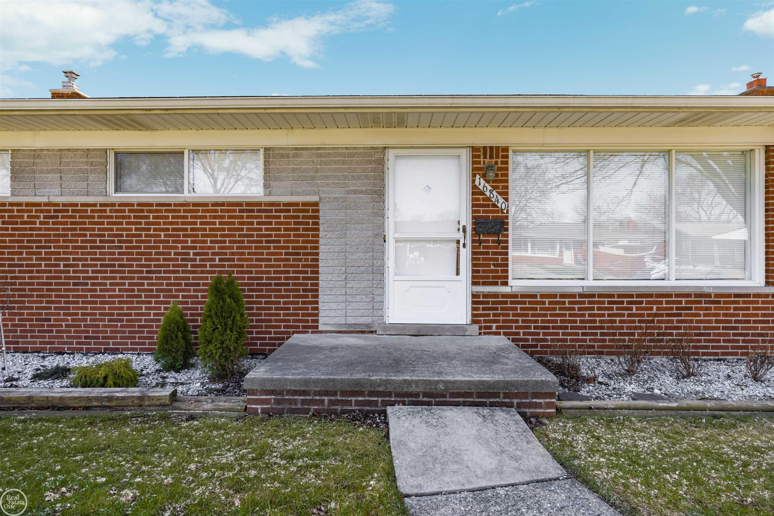 16840 MAY Avenue, Eastpointe, MI 48021 — Photo 39