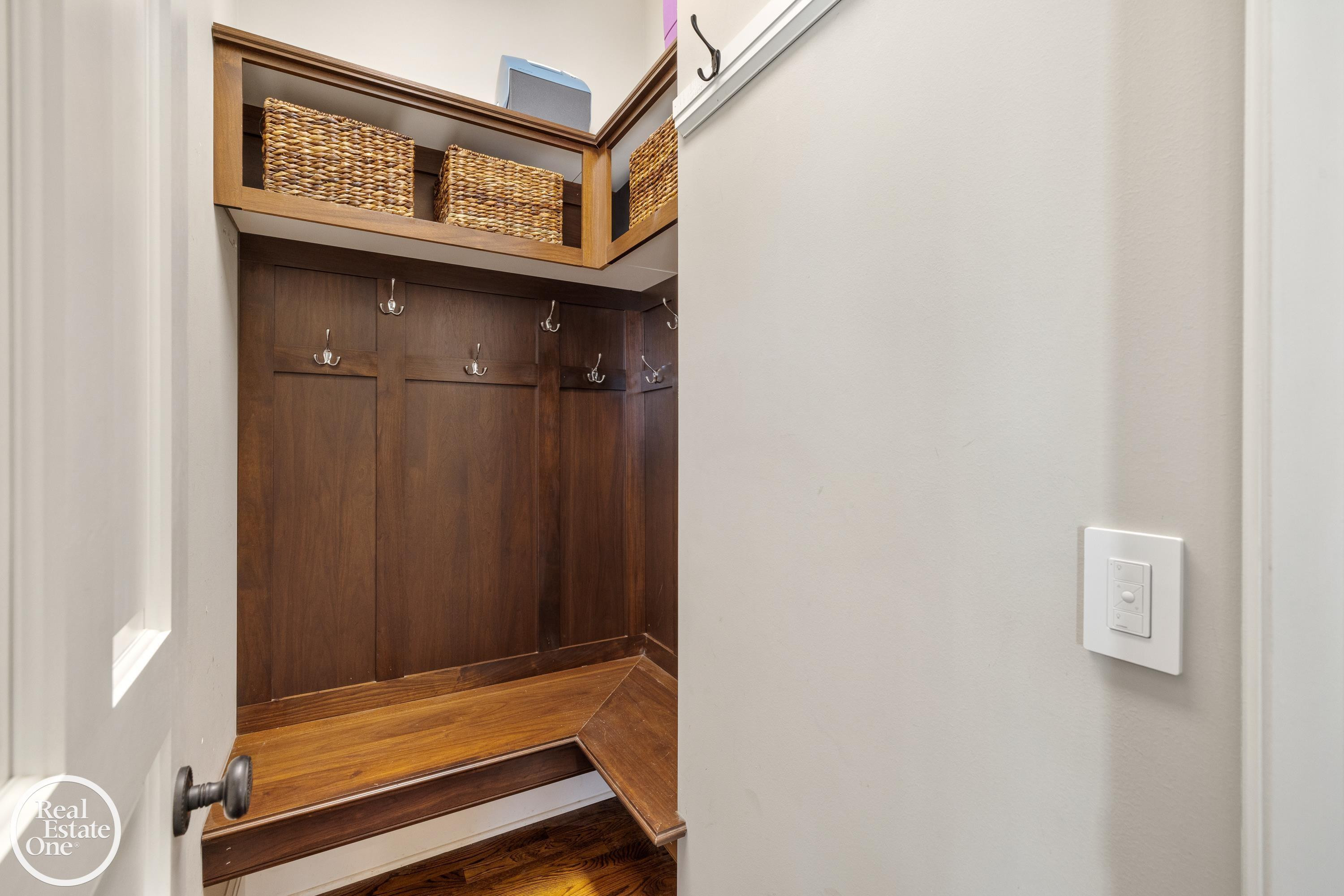 577 Washington Road, Grosse Pointe, MI 48230 — Photo 71