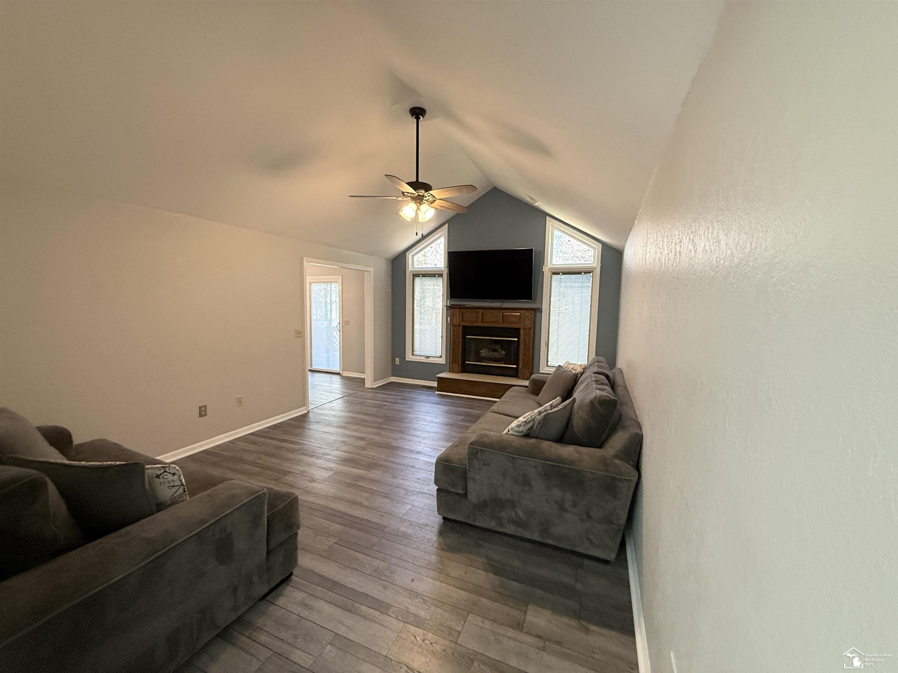 1412 Winding Way Road, Temperance, MI 48182 — Photo 2
