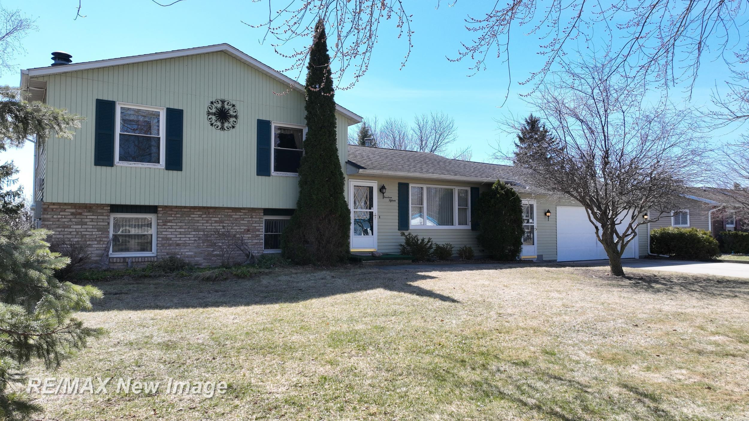 1415 W North Union Road, Auburn, MI 48611 — Photo 3