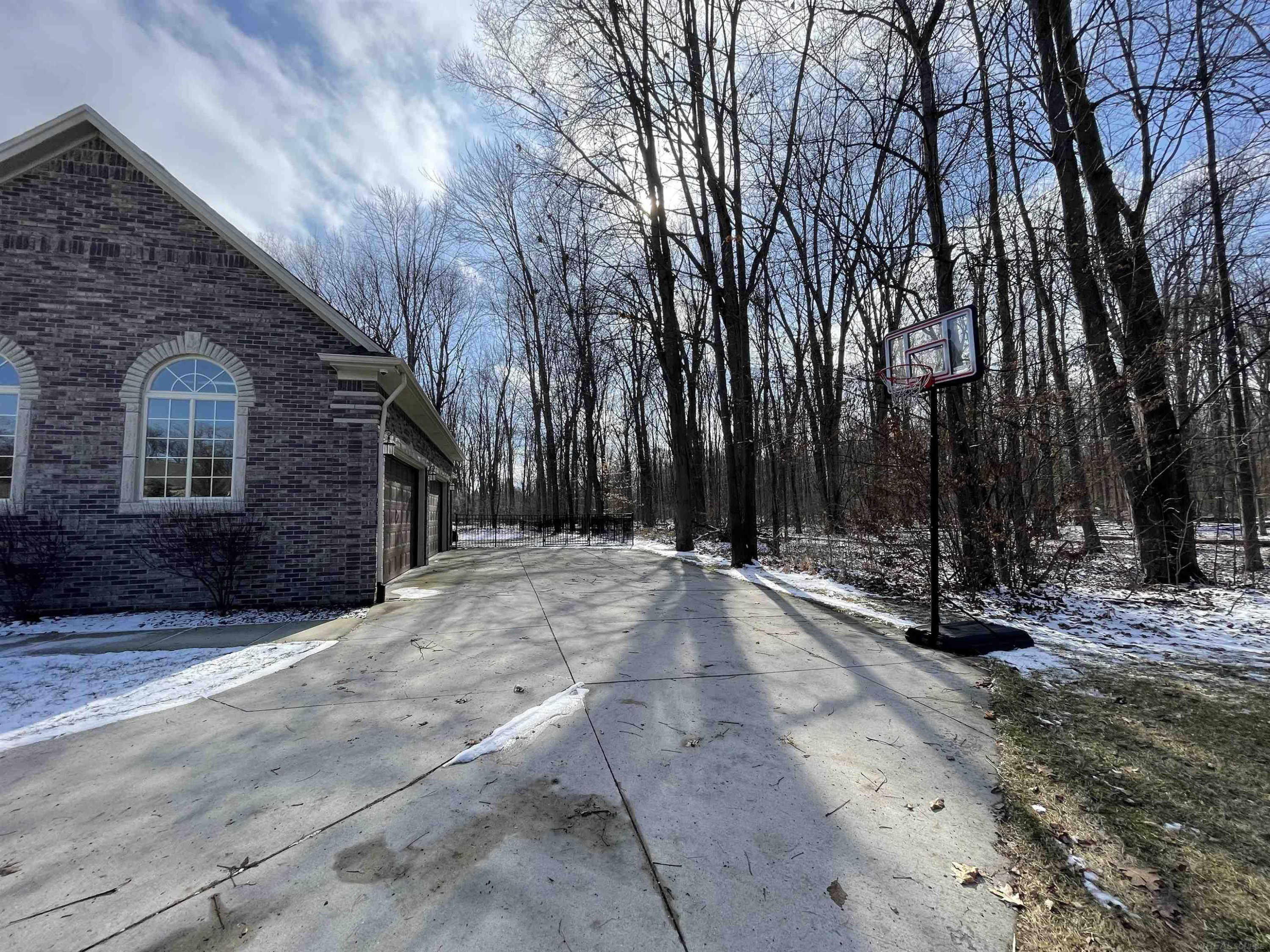 50181 Dante Court, New Baltimore, MI 48047 — Photo 4