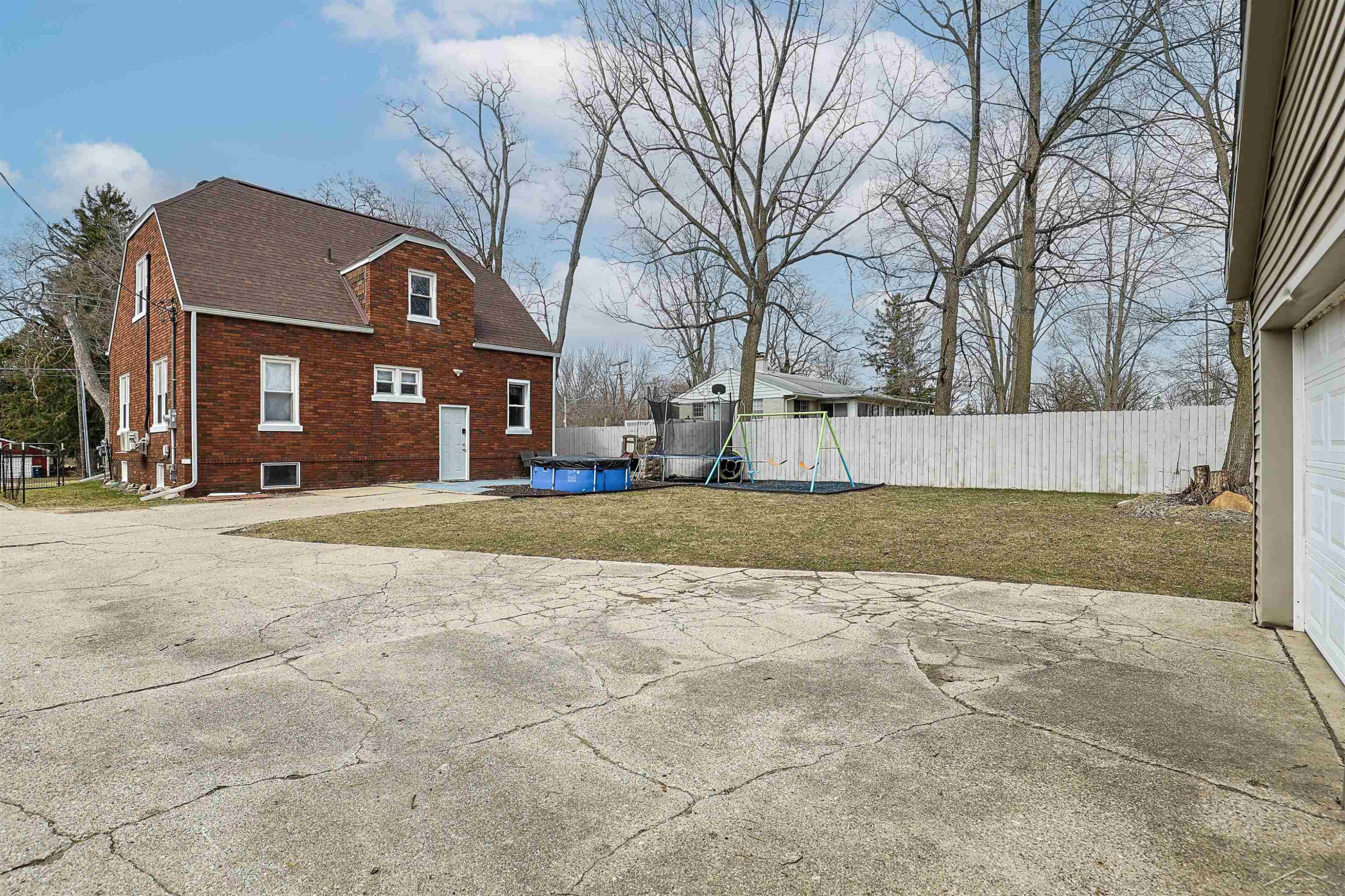 631 W Belle Avenue, Saint Charles, MI 48865 — Photo 24