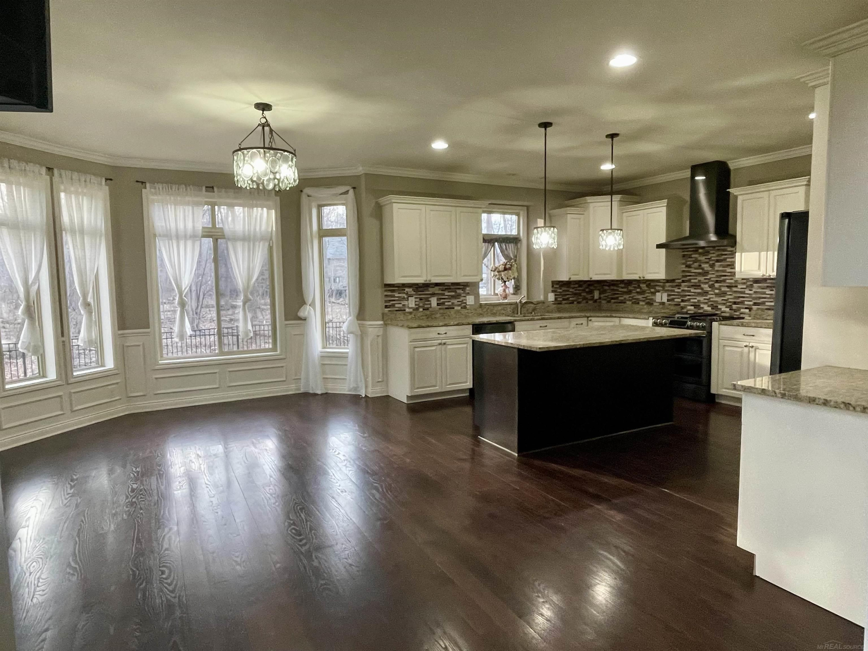 50181 Dante Court, New Baltimore, MI 48047 — Photo 18
