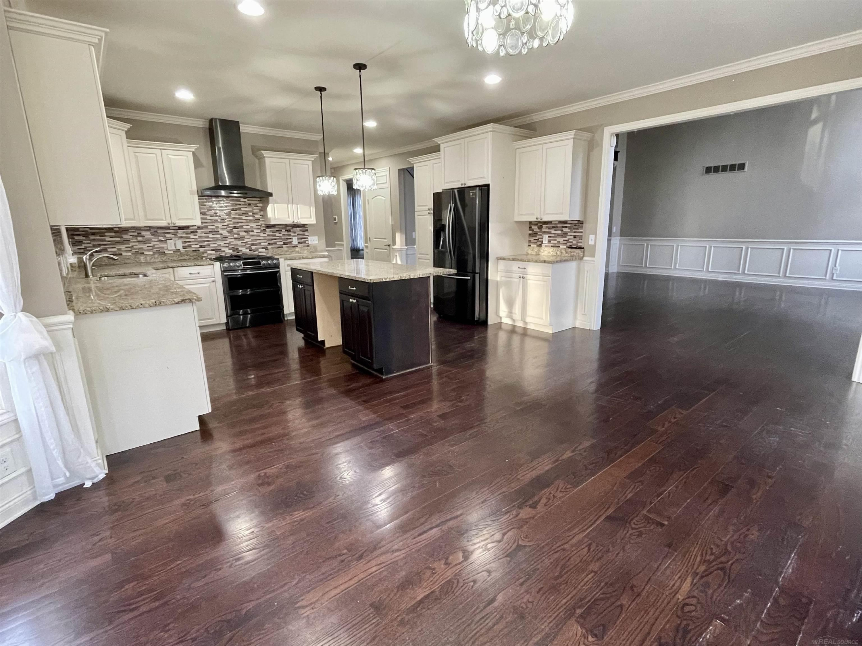 50181 Dante Court, New Baltimore, MI 48047 — Photo 19