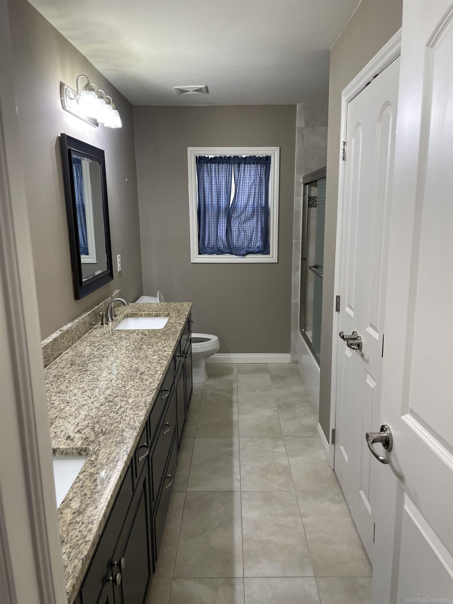 50181 Dante Court, New Baltimore, MI 48047 — Photo 52