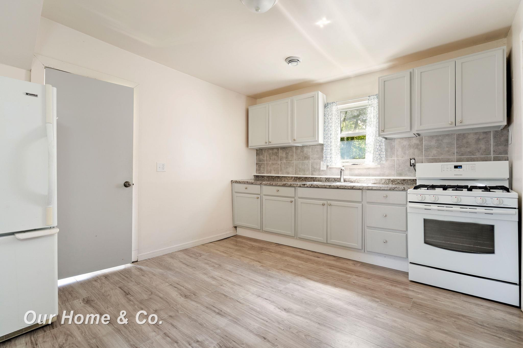 36505 Bismark Road, MI 48164 — Photo 10