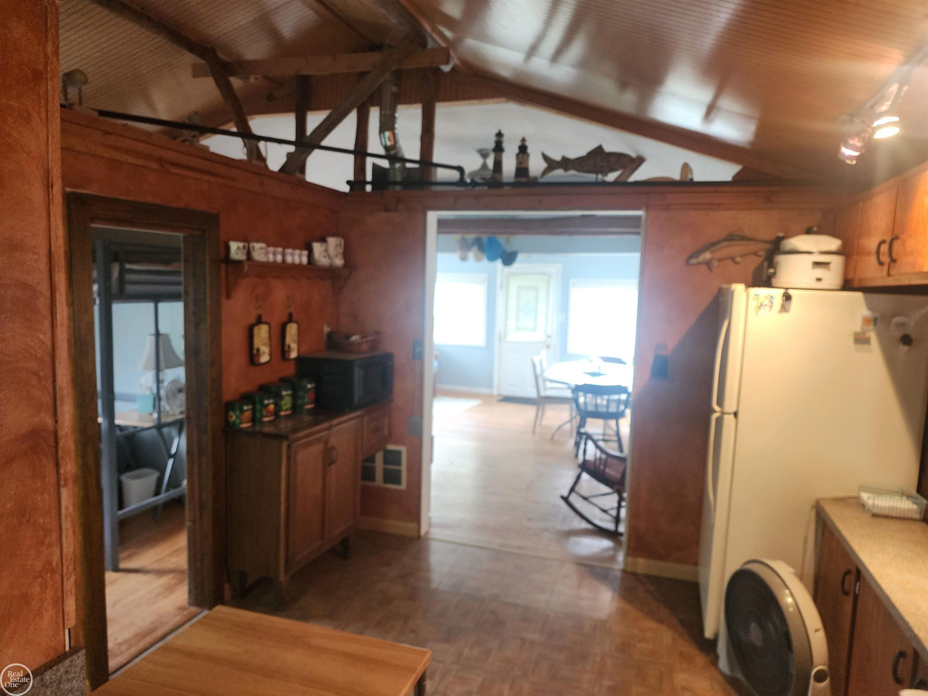 7372 Tulip Road, Lexington, MI 48450 — Photo 9