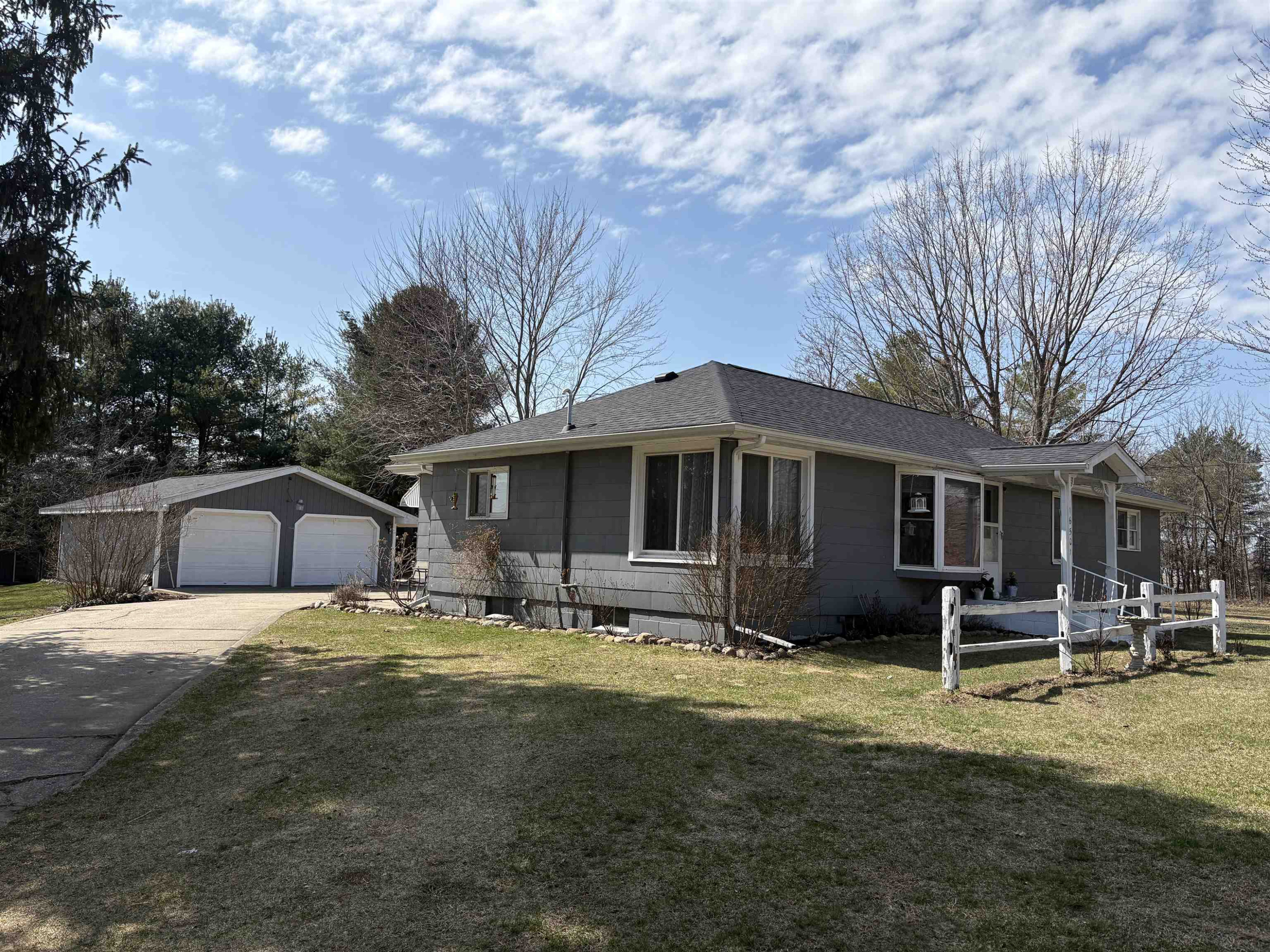 16501 Gary Road, Chesaning, MI 48616 — Photo 2