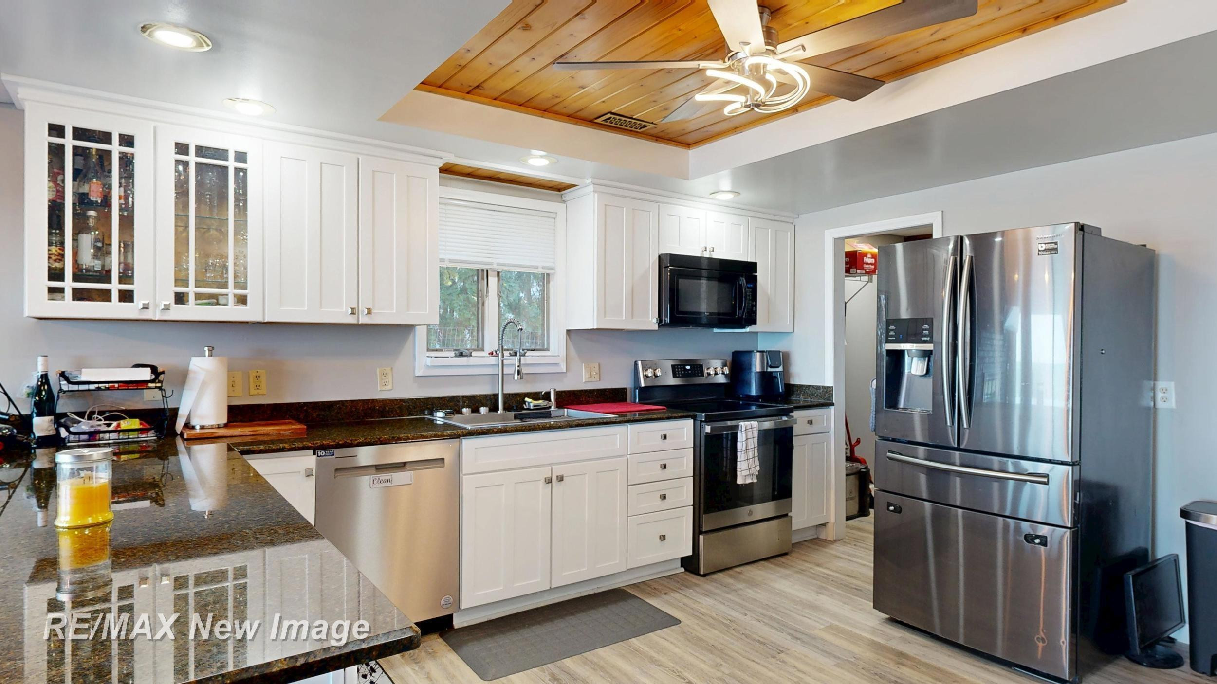 389 Ricoma Beach Road, Bay City, MI 48706 — Photo 14
