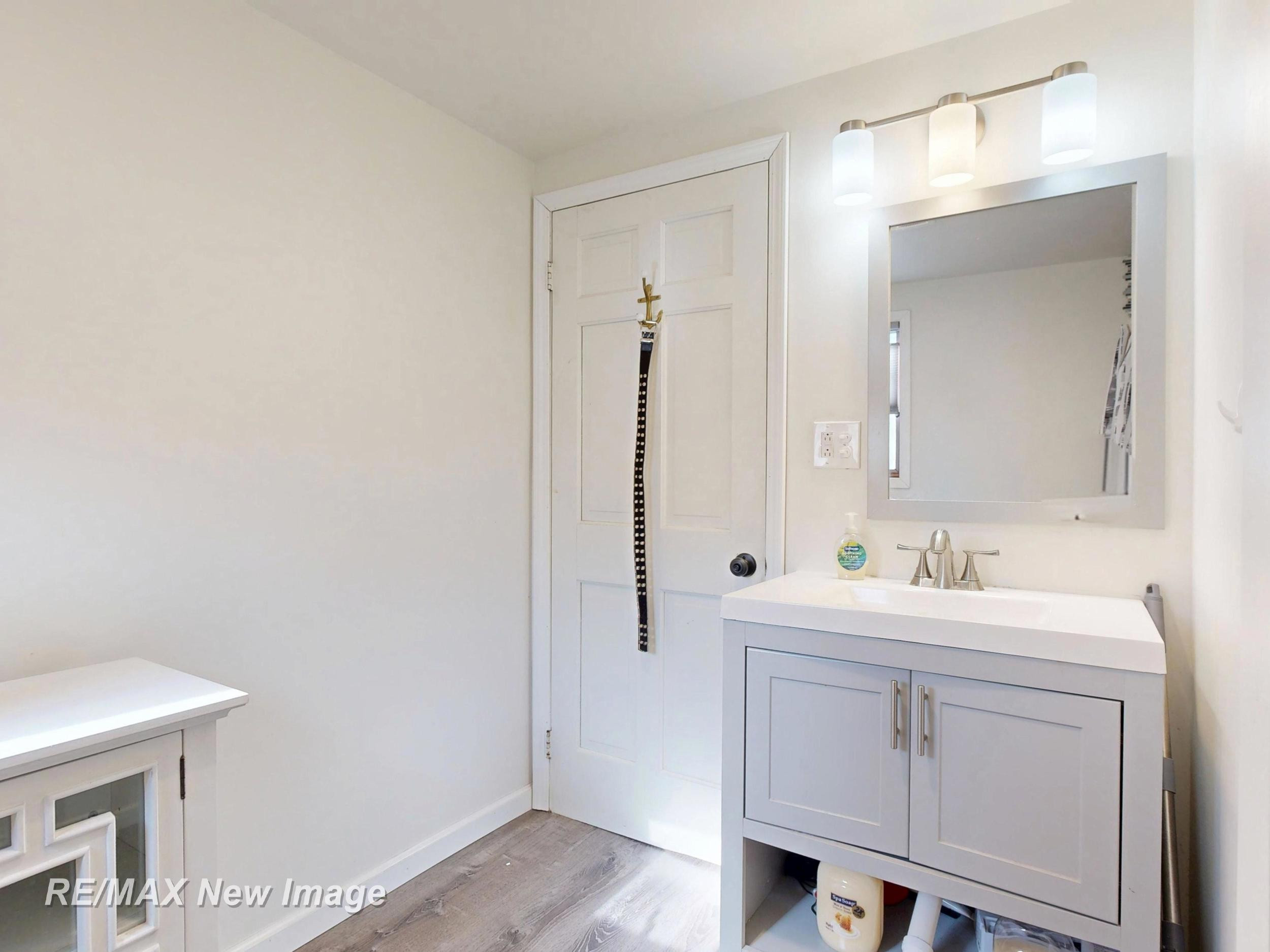 389 Ricoma Beach Road, Bay City, MI 48706 — Photo 18