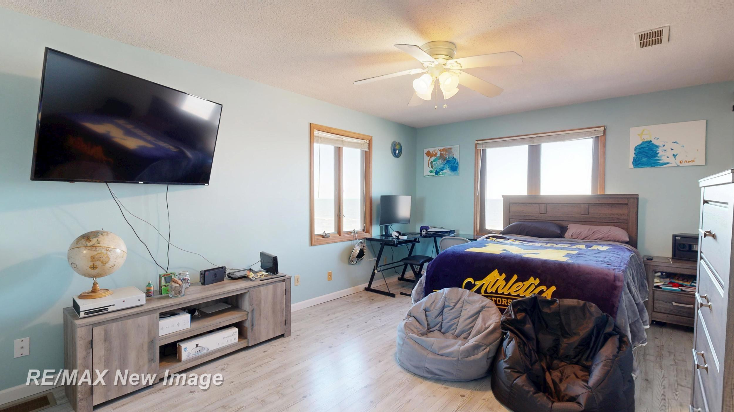389 Ricoma Beach Road, Bay City, MI 48706 — Photo 22