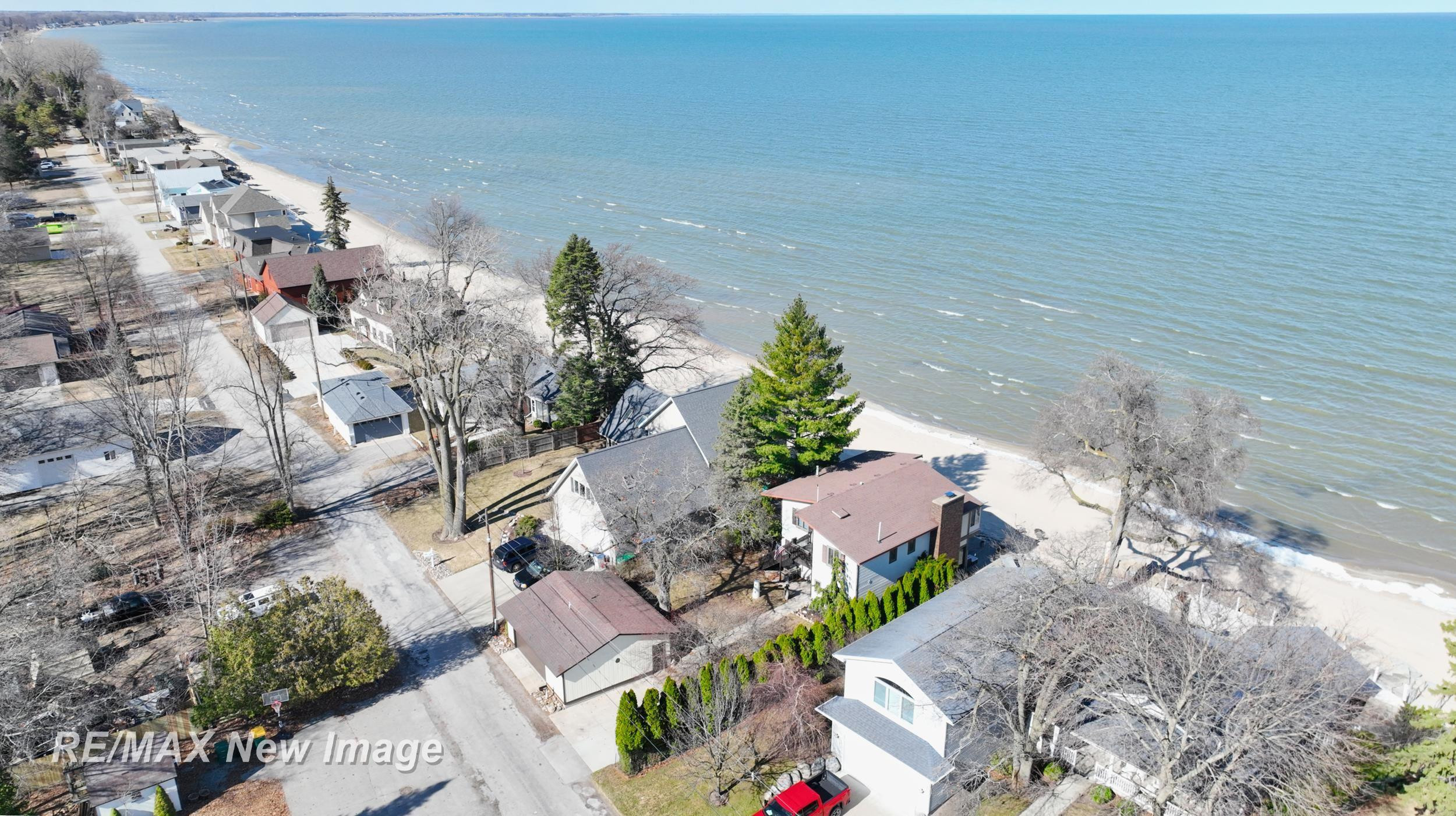 389 Ricoma Beach Road, Bay City, MI 48706 — Photo 54