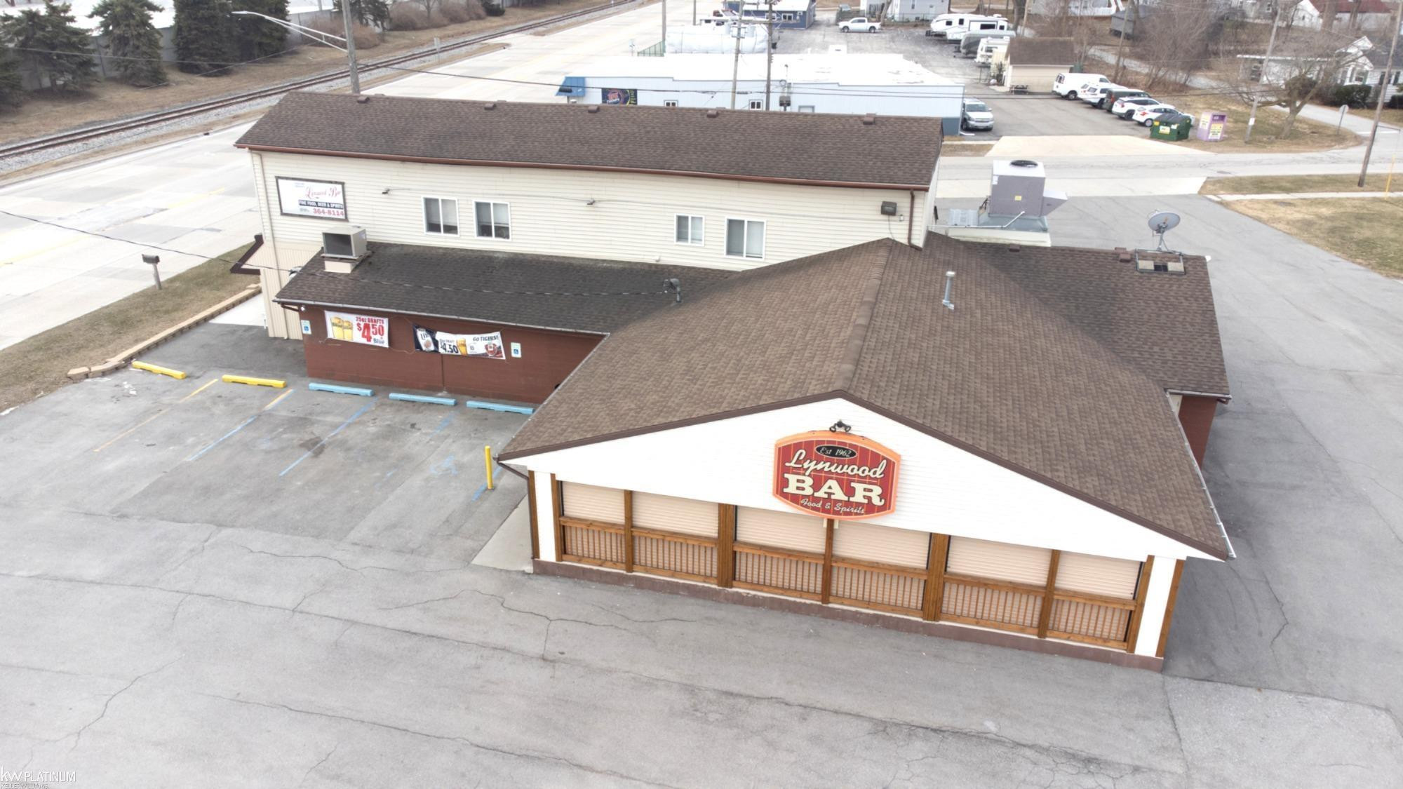 596 Busha Highway, Marysville, MI 48040 — Photo 2