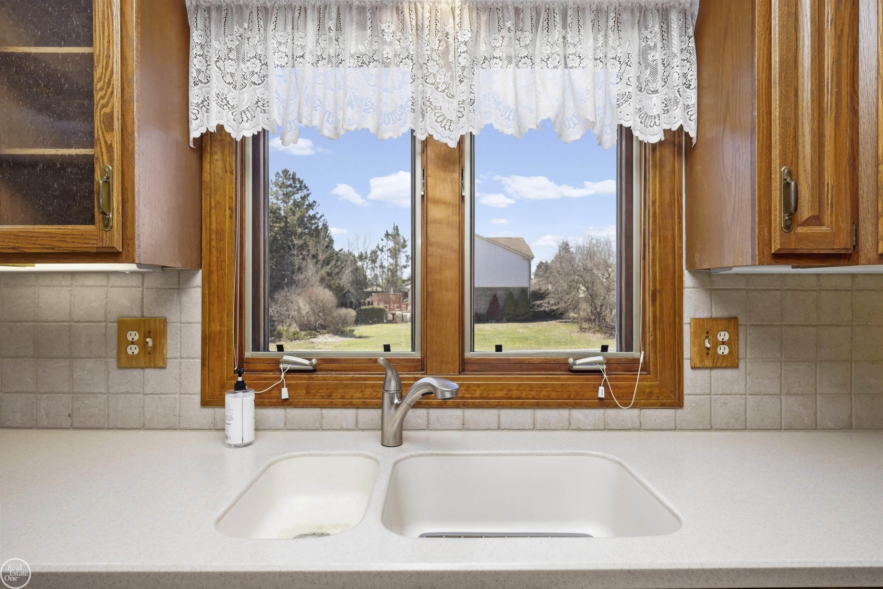 41777 Pon Meadow Court, Northville, MI 48168 — Photo 26
