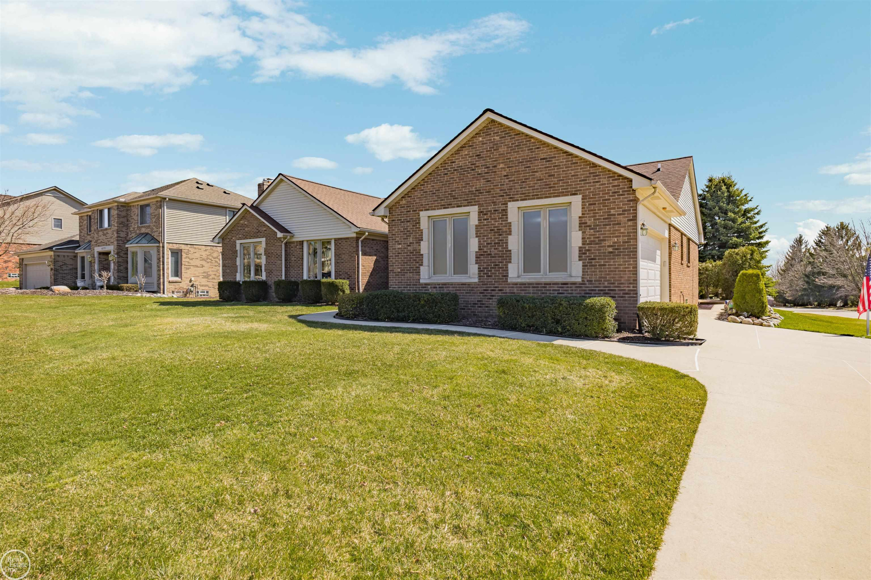 41777 Pon Meadow Court, Northville, MI 48168 — Photo 4