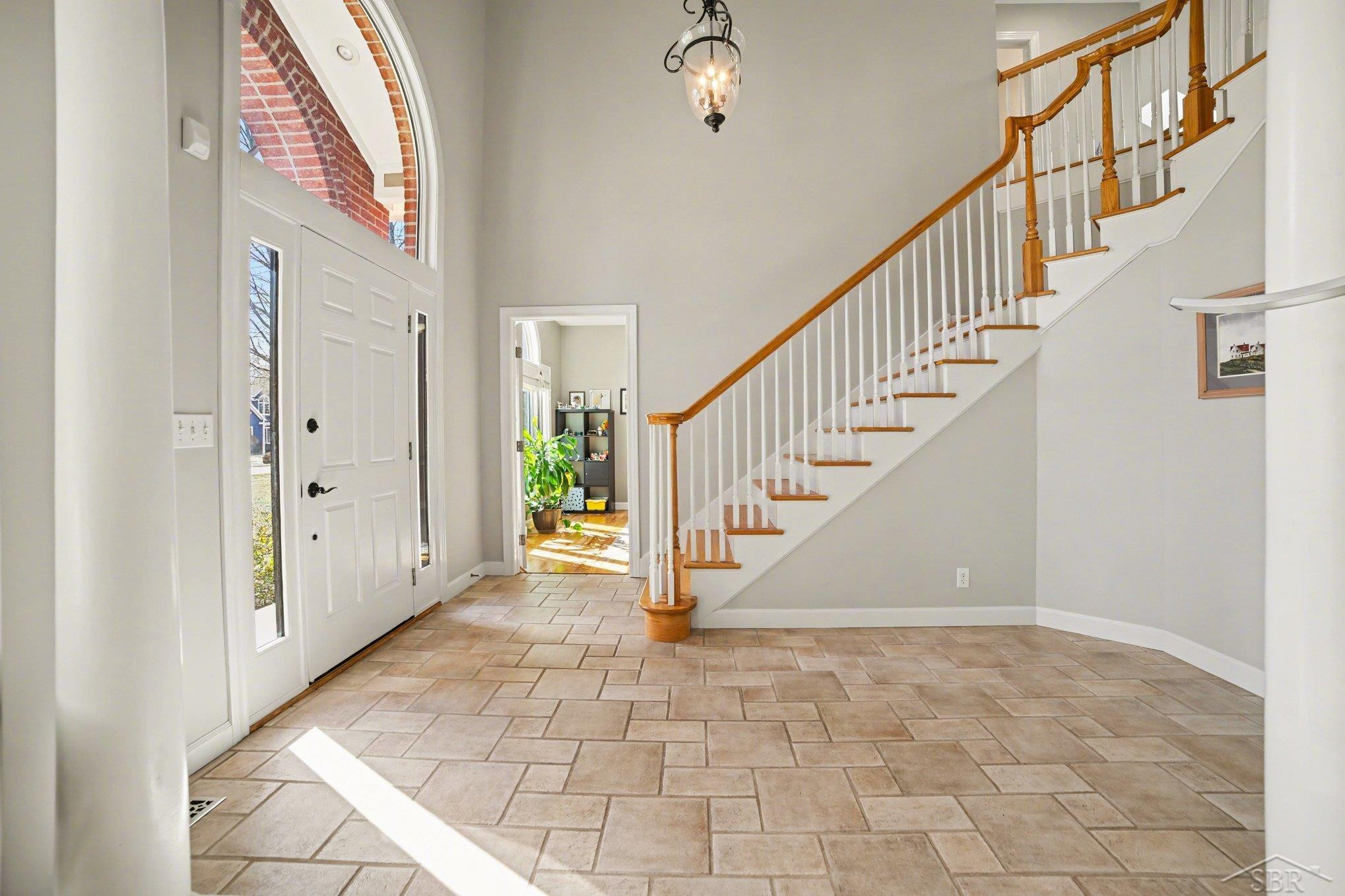 711 Honeysuckle Circle, Midland, MI 48642 — Photo 4