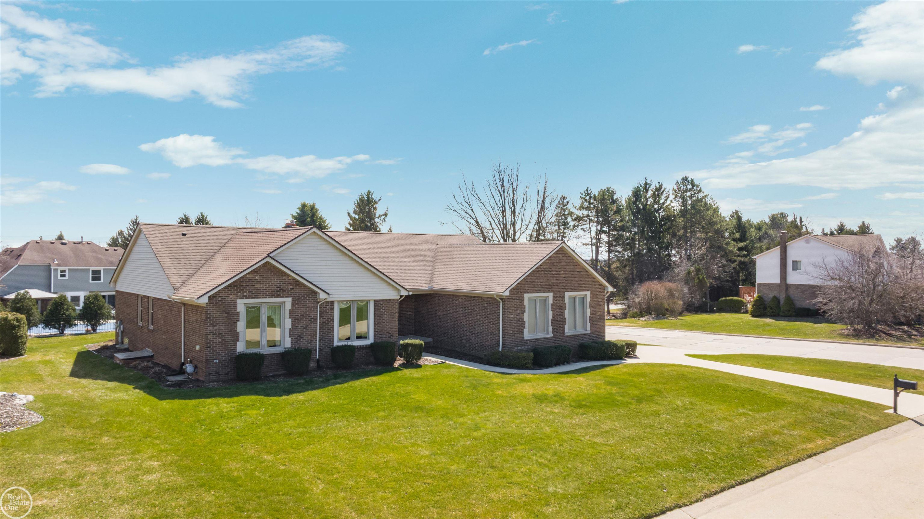 41777 Pon Meadow Court, Northville, MI 48168 — Photo 7