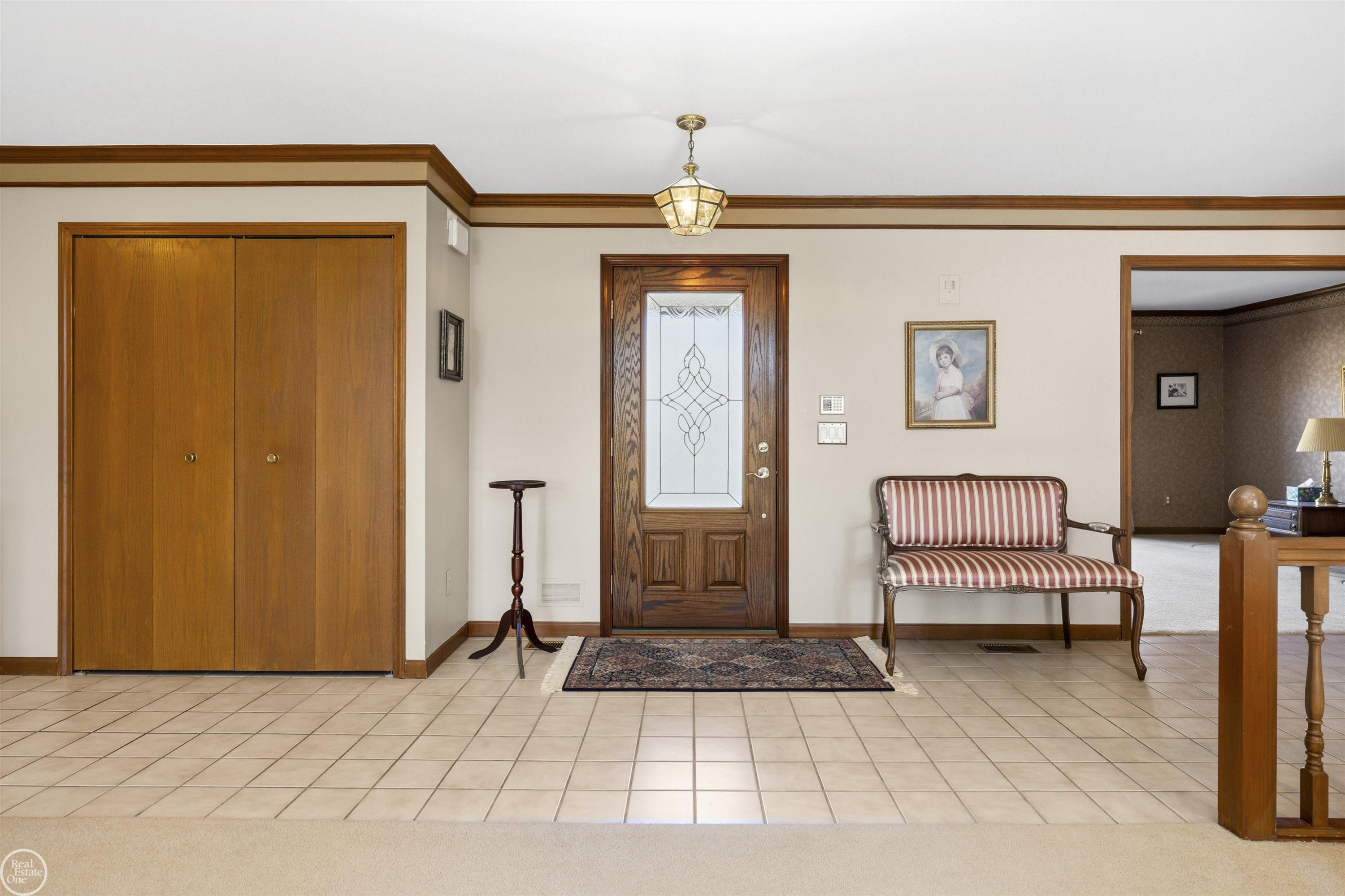 41777 Pon Meadow Court, Northville, MI 48168 — Photo 8