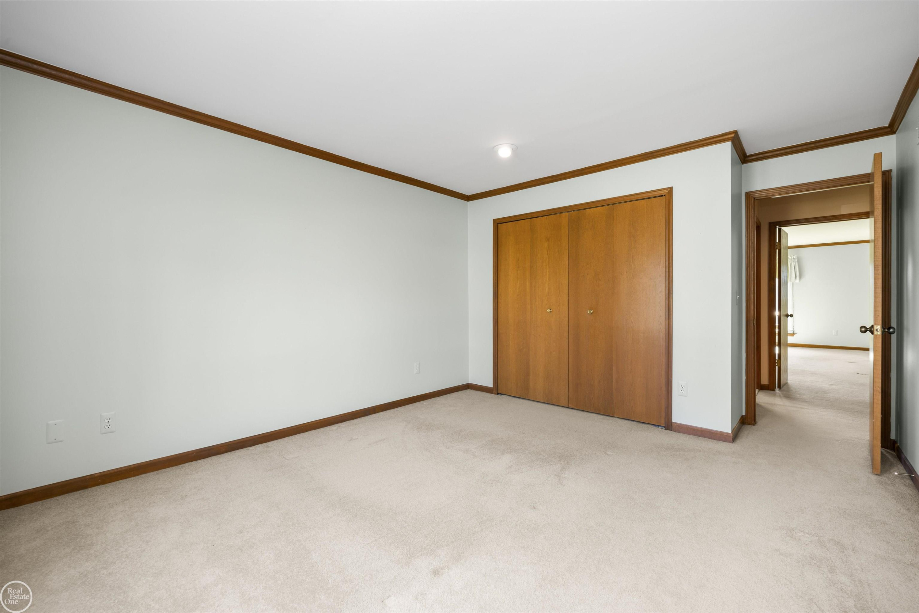 41777 Pon Meadow Court, Northville, MI 48168 — Photo 40