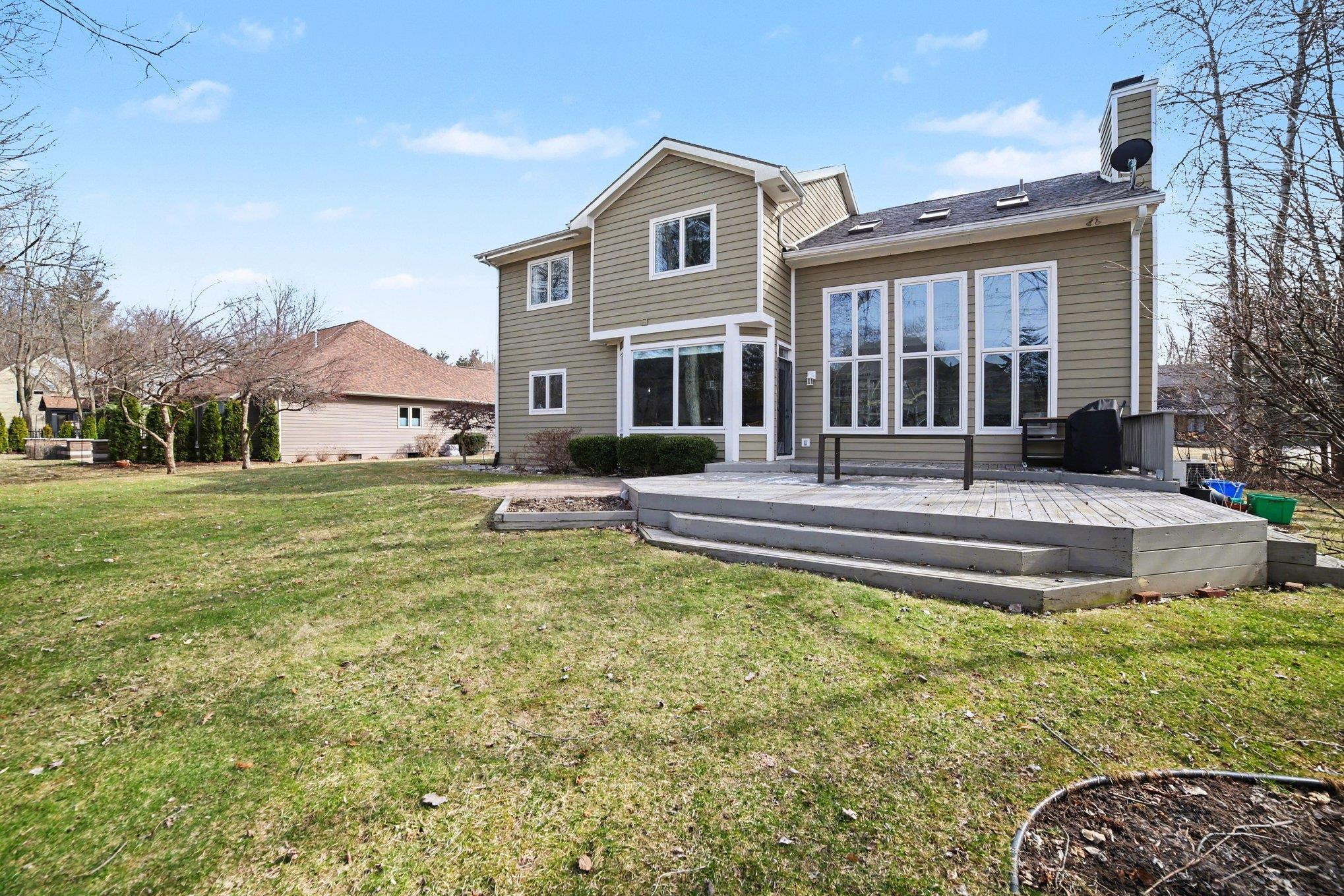 711 Honeysuckle Circle, Midland, MI 48642 — Photo 27