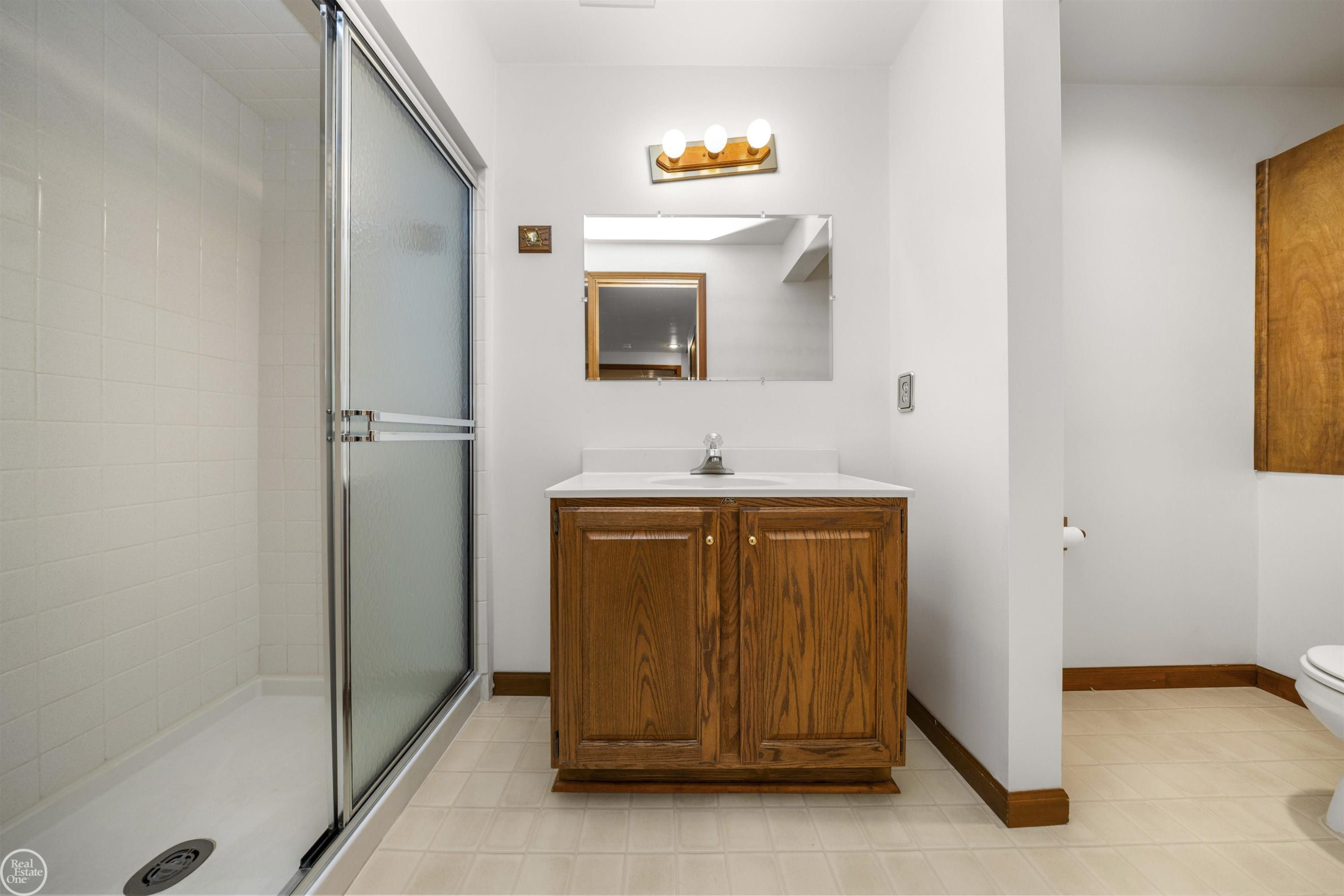 41777 Pon Meadow Court, Northville, MI 48168 — Photo 48