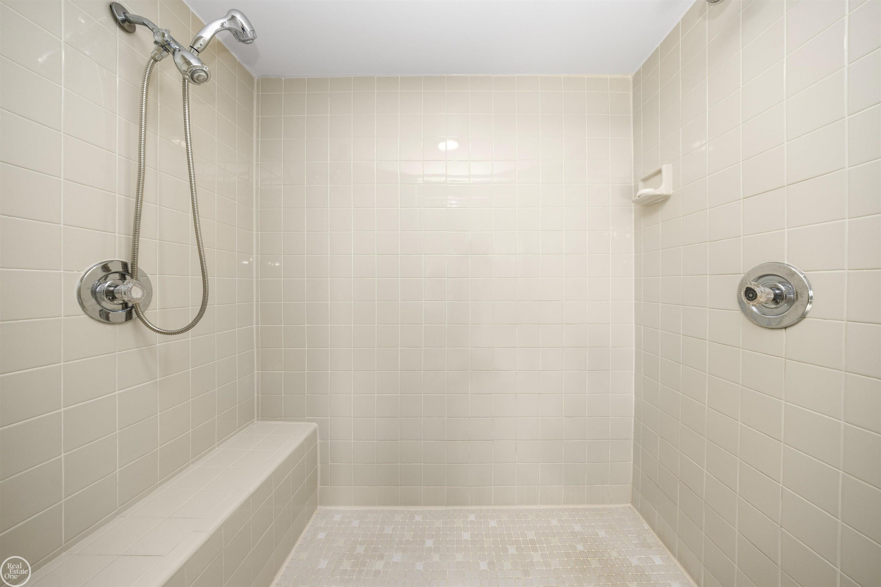 41777 Pon Meadow Court, Northville, MI 48168 — Photo 65