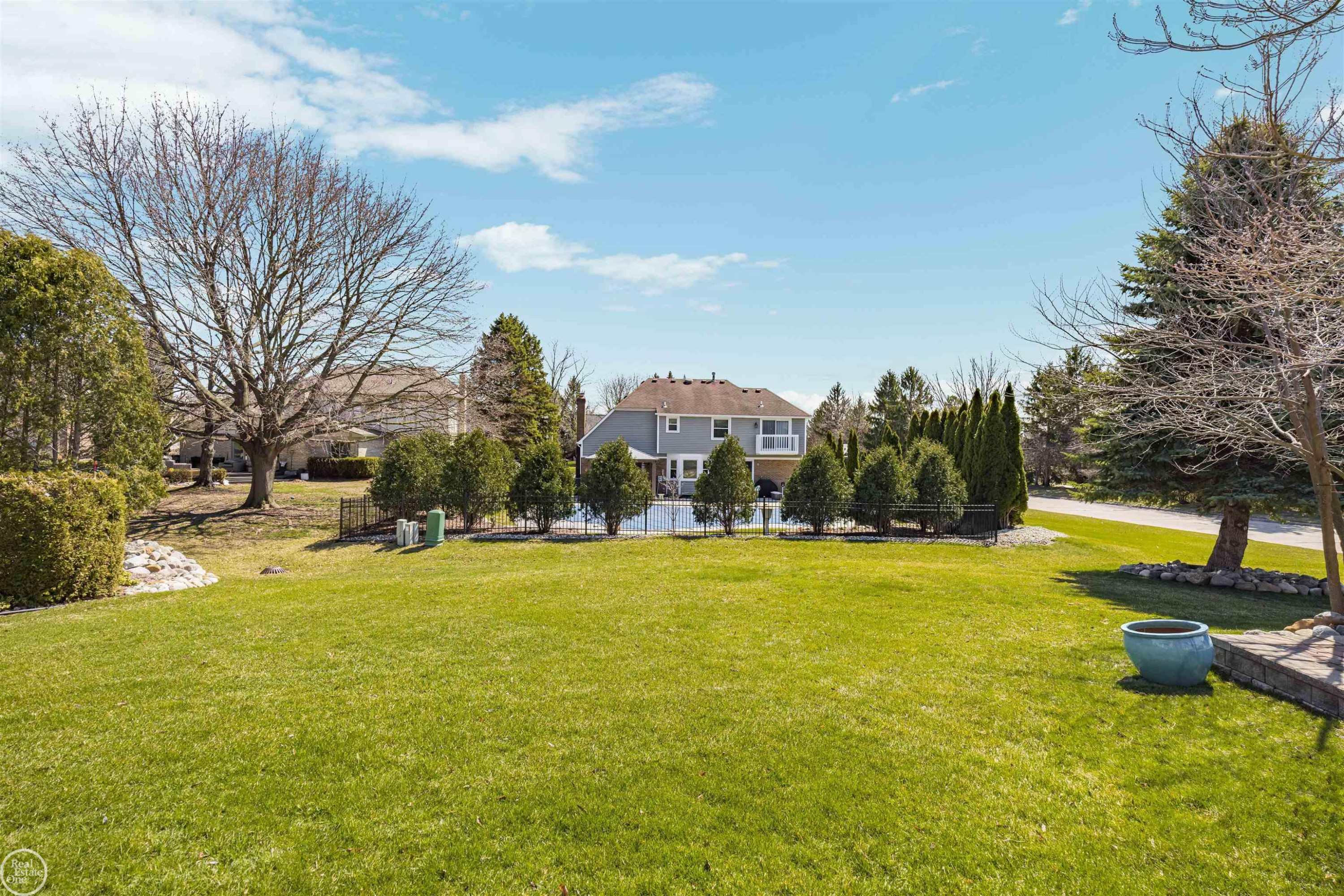 41777 Pon Meadow Court, Northville, MI 48168 — Photo 82